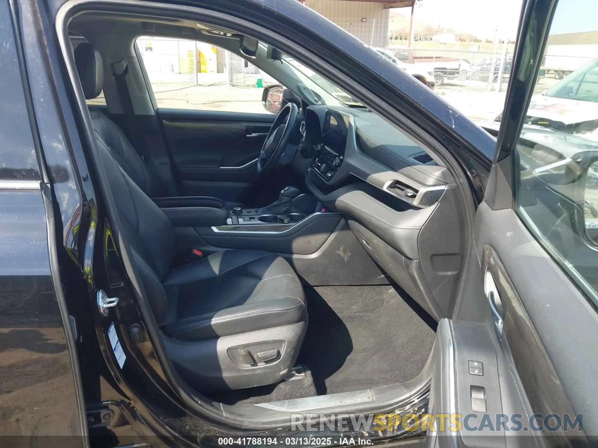 5 fotografías del automóvil dañado 5TDFZRBH2LS034921 TOYOTA HIGHLANDER 2020