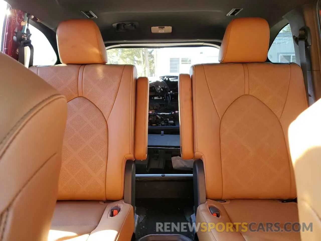 10 fotografías del automóvil dañado 5TDFZRBH7LS023509 TOYOTA HIGHLANDER 2020