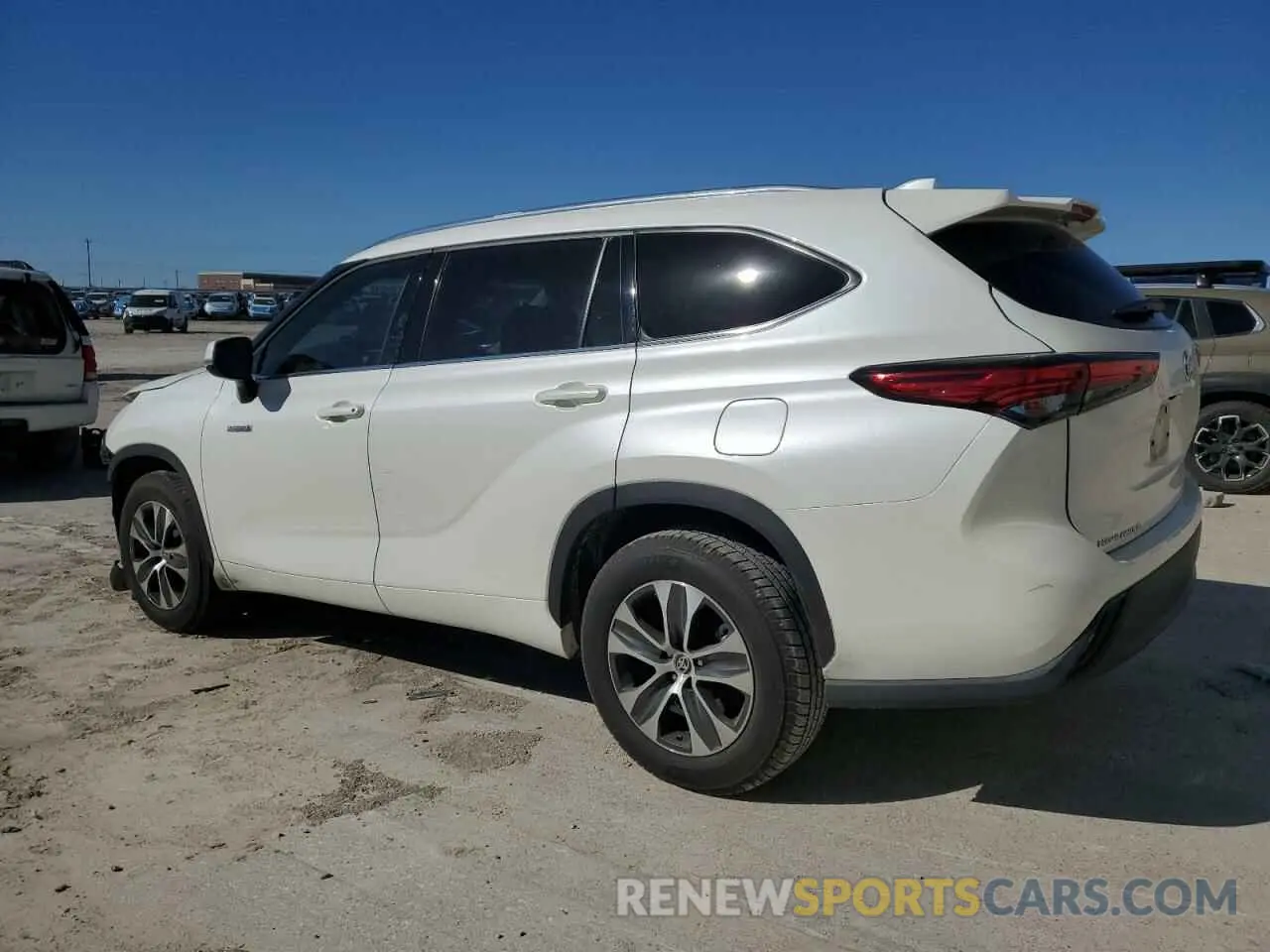 2 fotografías del automóvil dañado 5TDGARAH4LS501673 TOYOTA HIGHLANDER 2020