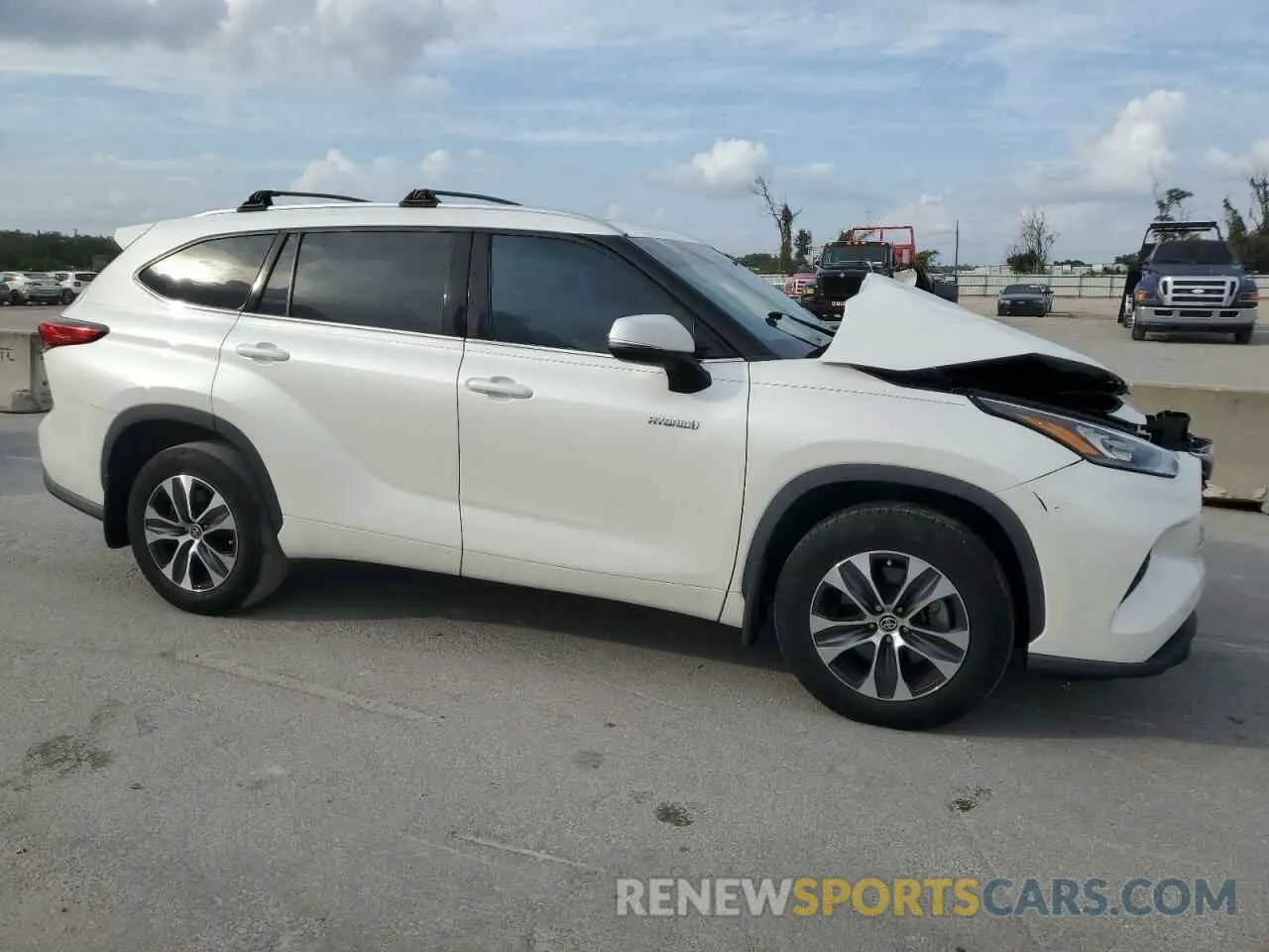 4 fotografías del automóvil dañado 5TDGARAH5LS502282 TOYOTA HIGHLANDER 2020