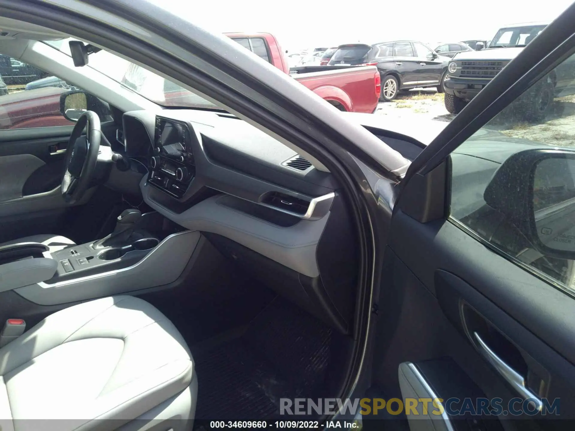 5 fotografías del automóvil dañado 5TDGARAH5LS502864 TOYOTA HIGHLANDER 2020