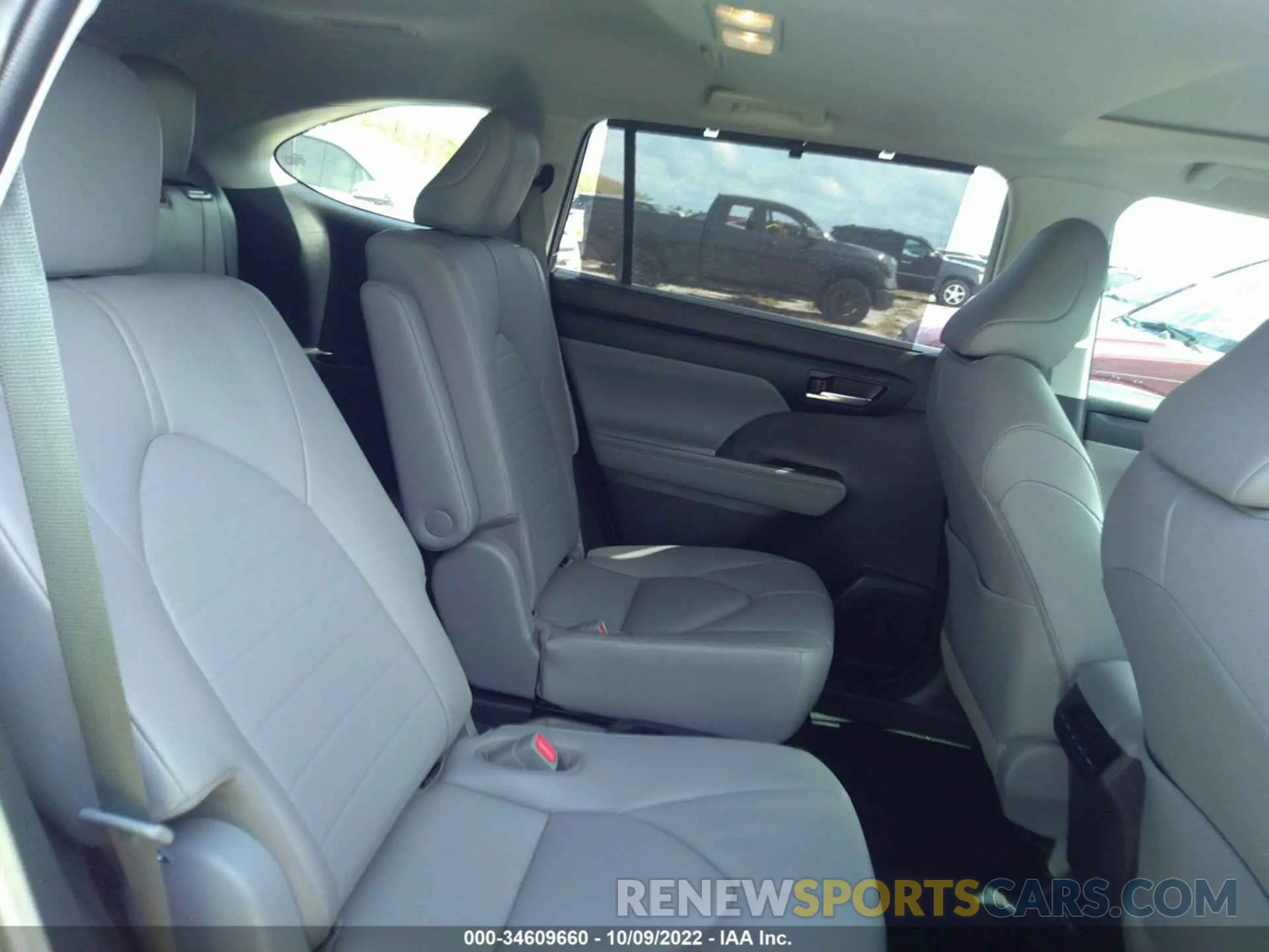 8 fotografías del automóvil dañado 5TDGARAH5LS502864 TOYOTA HIGHLANDER 2020