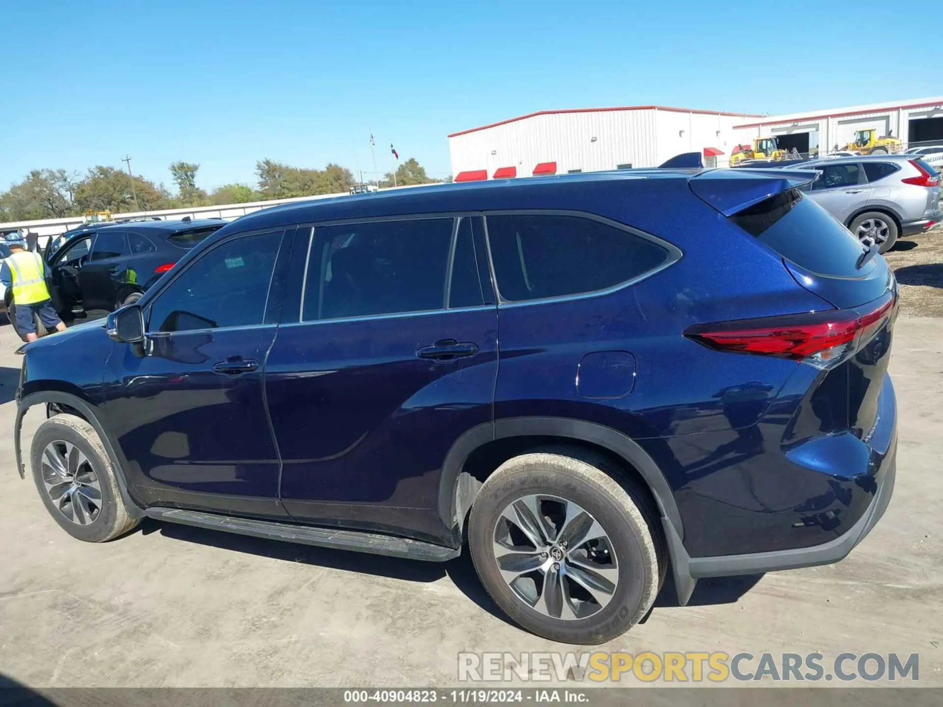 14 fotografías del automóvil dañado 5TDGARAH9LS502835 TOYOTA HIGHLANDER 2020