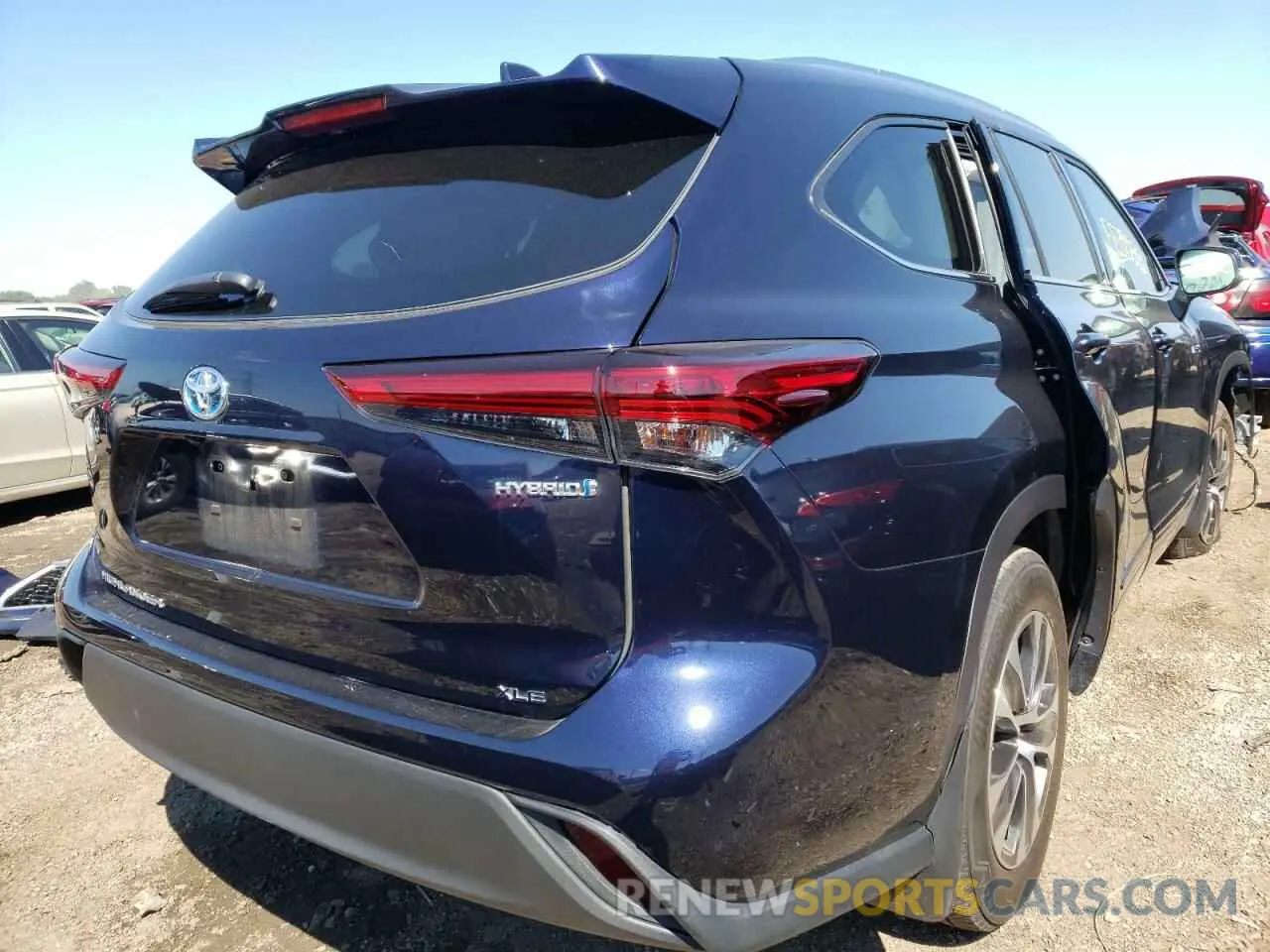 4 fotografías del automóvil dañado 5TDGBRCH2LS510236 TOYOTA HIGHLANDER 2020