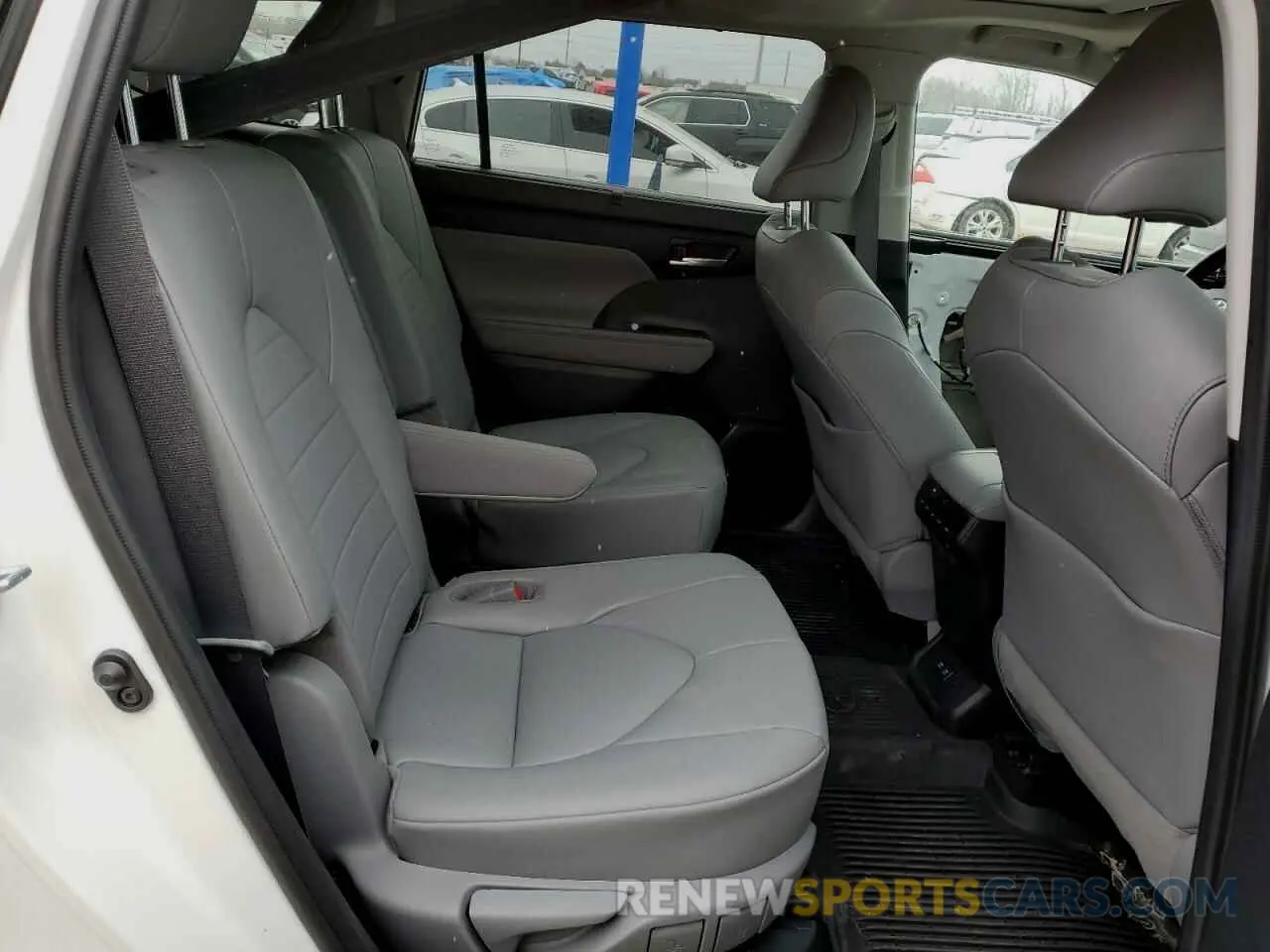 10 fotografías del automóvil dañado 5TDGBRCH3LS510956 TOYOTA HIGHLANDER 2020