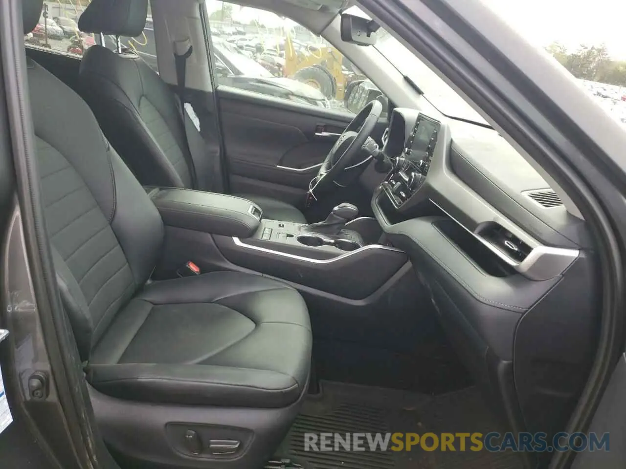 5 fotografías del automóvil dañado 5TDGBRCH5LS512871 TOYOTA HIGHLANDER 2020