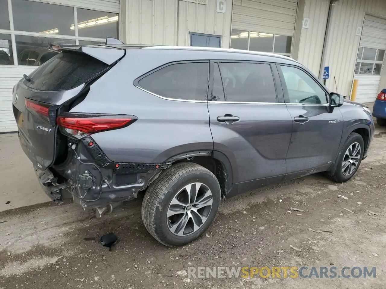 3 fotografías del automóvil dañado 5TDGBRCH7LS504240 TOYOTA HIGHLANDER 2020