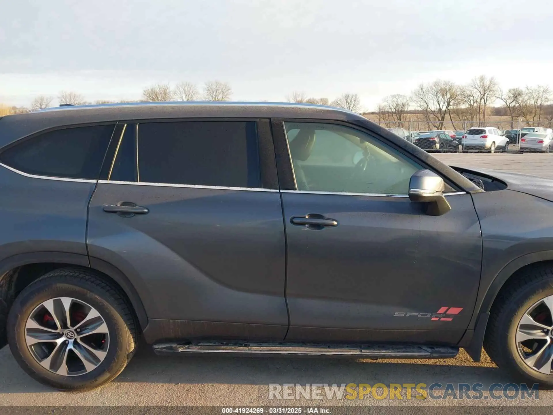 13 fotografías del automóvil dañado 5TDGZRAH1LS005822 TOYOTA HIGHLANDER 2020