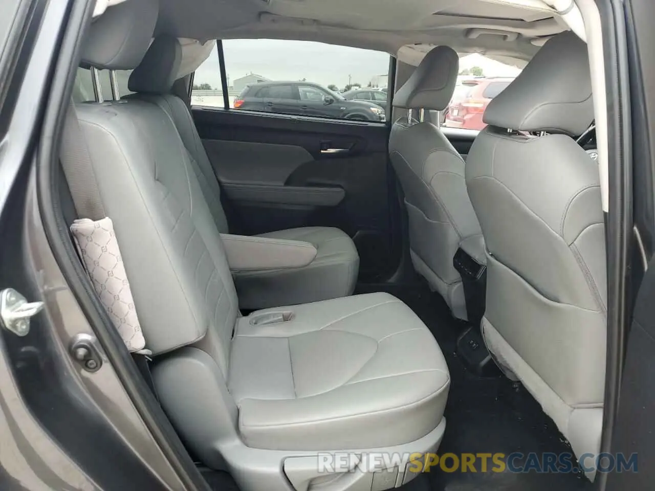 11 fotografías del automóvil dañado 5TDGZRAH2LS004257 TOYOTA HIGHLANDER 2020