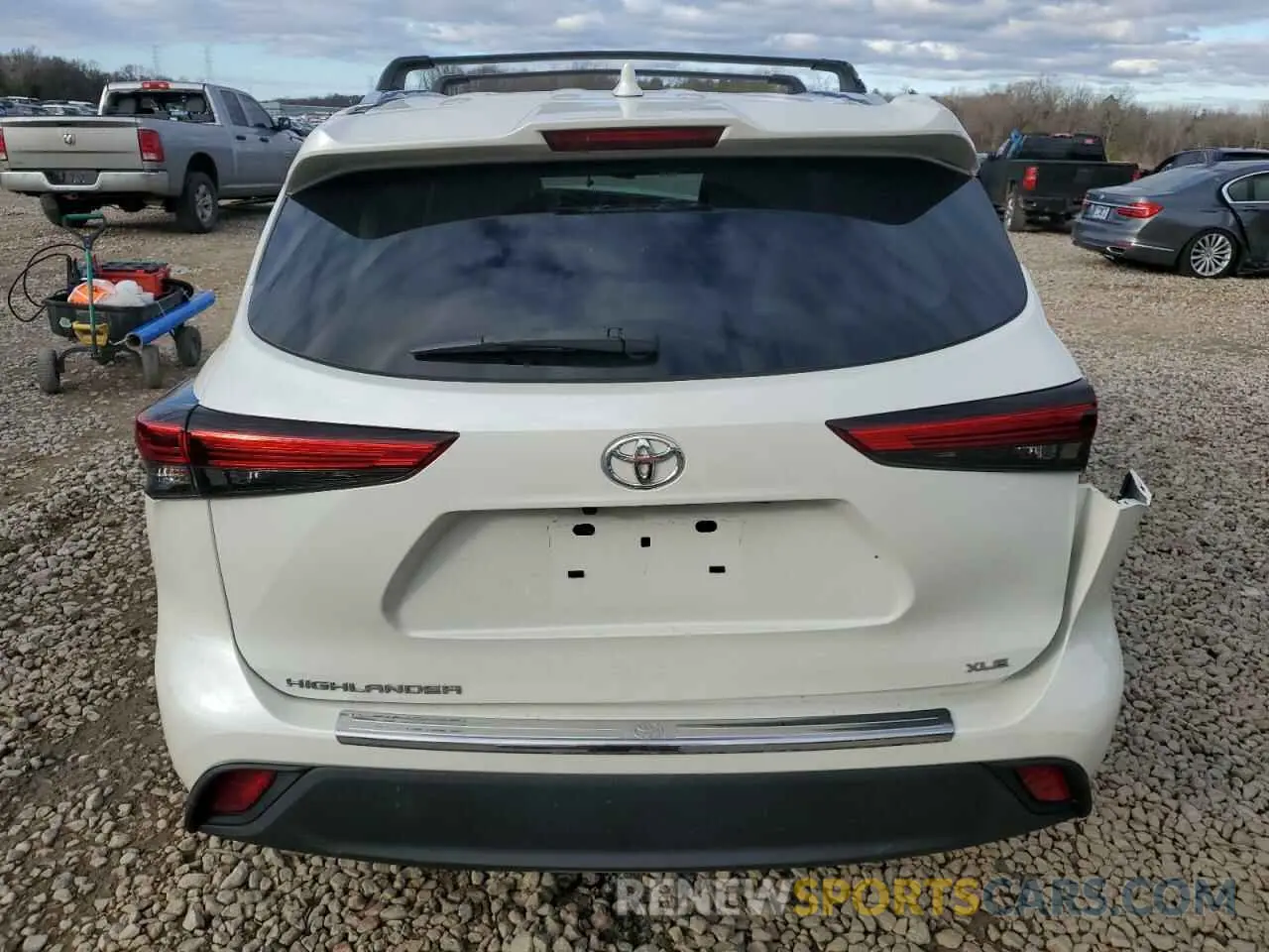 6 fotografías del automóvil dañado 5TDGZRAH2LS502880 TOYOTA HIGHLANDER 2020