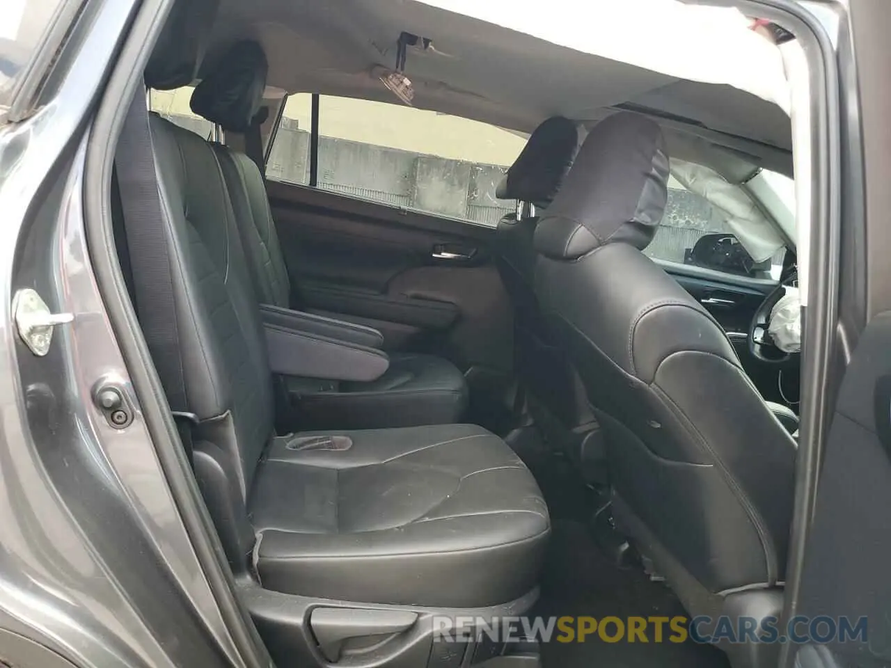 11 fotografías del automóvil dañado 5TDGZRAH4LS022288 TOYOTA HIGHLANDER 2020