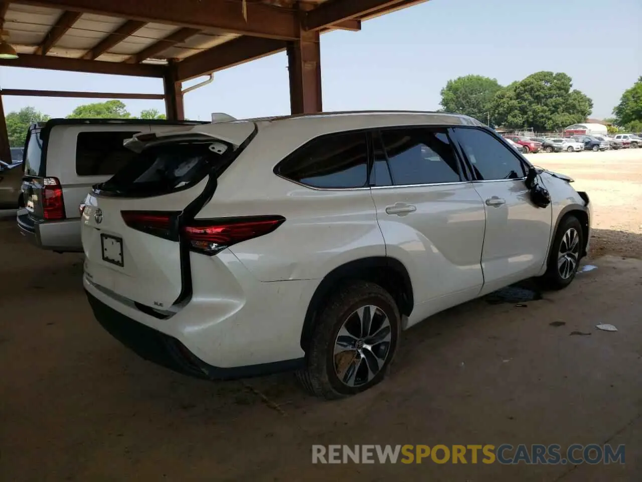 4 fotografías del automóvil dañado 5TDGZRAH5LS011607 TOYOTA HIGHLANDER 2020