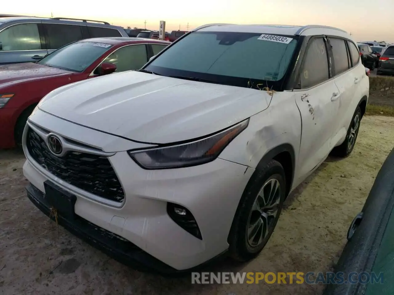 2 fotografías del automóvil dañado 5TDGZRAH5LS510939 TOYOTA HIGHLANDER 2020