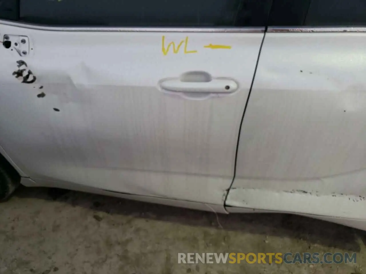 9 fotografías del automóvil dañado 5TDGZRAH5LS510939 TOYOTA HIGHLANDER 2020