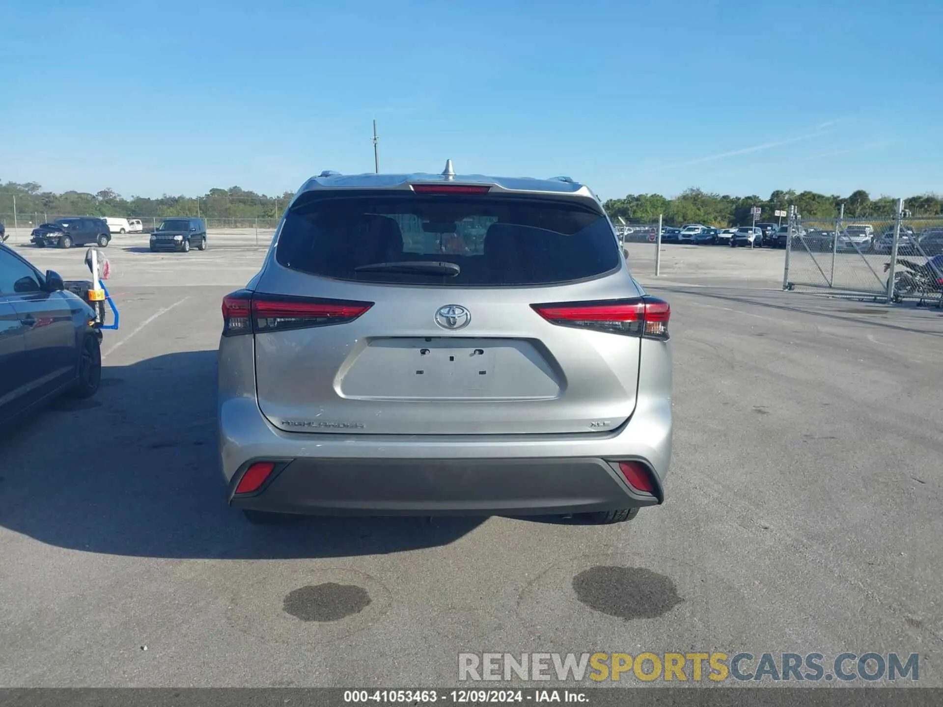 15 fotografías del automóvil dañado 5TDGZRAH6LS026357 TOYOTA HIGHLANDER 2020