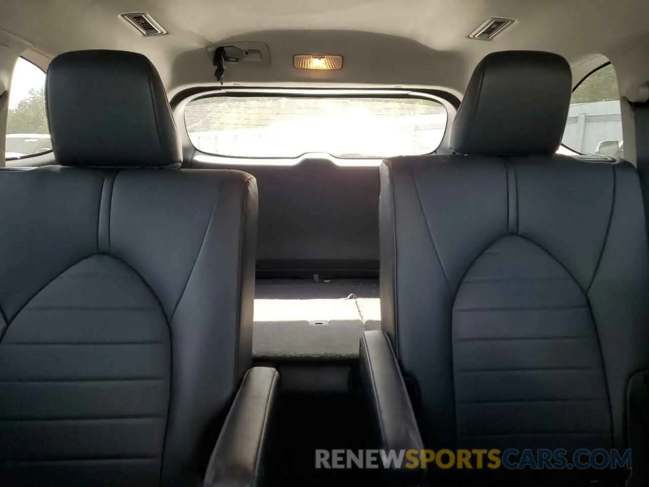 10 fotografías del automóvil dañado 5TDGZRAH6LS500727 TOYOTA HIGHLANDER 2020