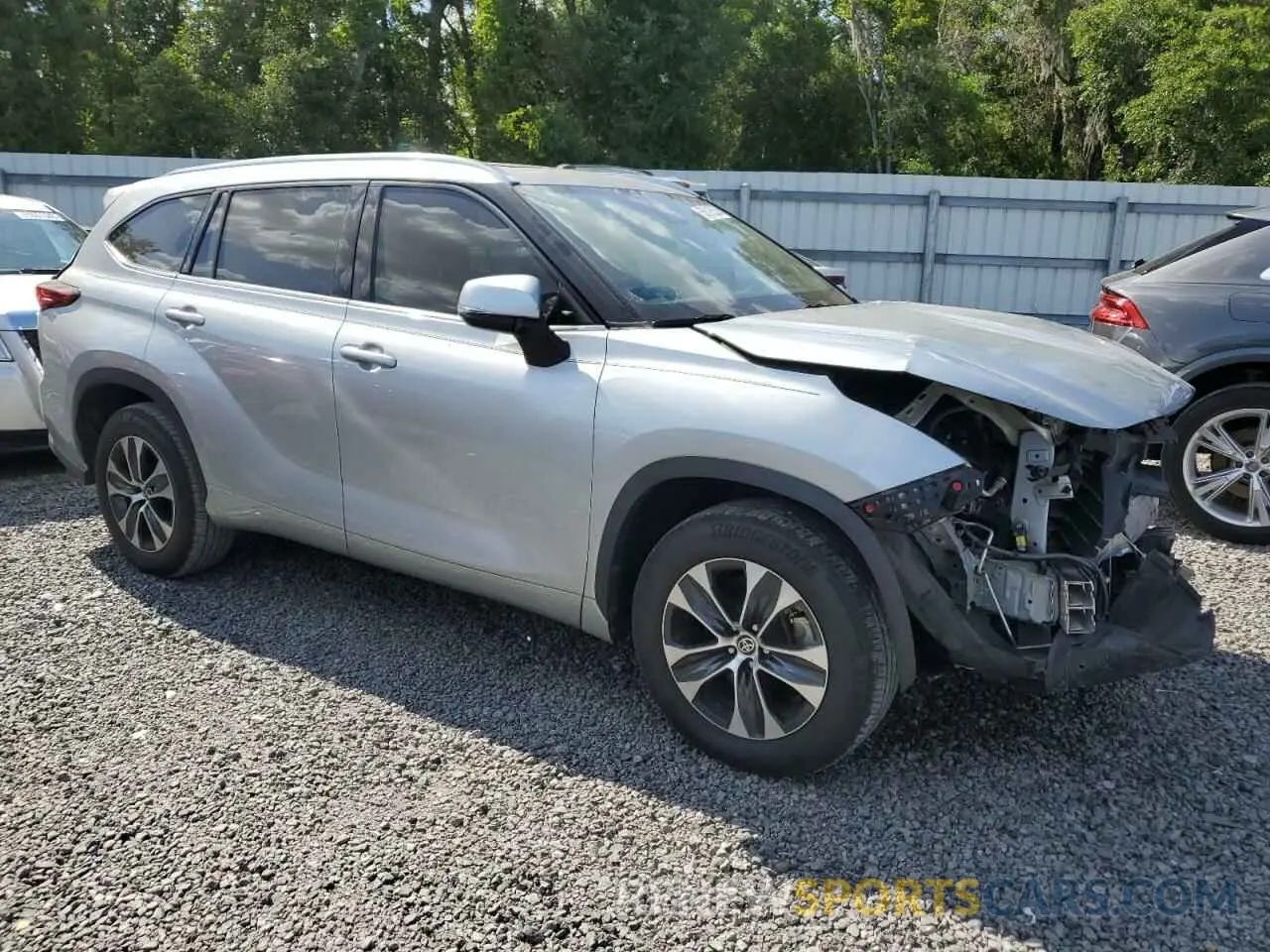 4 fotografías del automóvil dañado 5TDGZRAH6LS500727 TOYOTA HIGHLANDER 2020
