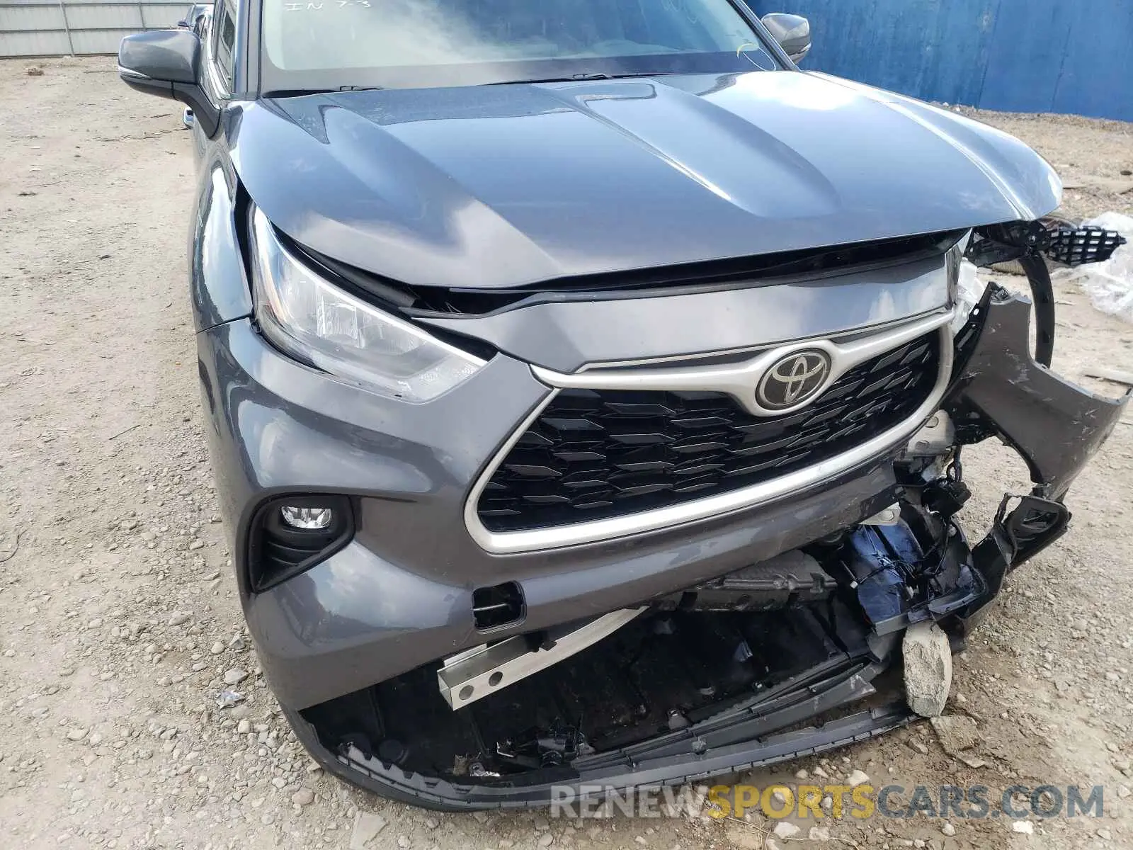 9 fotografías del automóvil dañado 5TDGZRAH6LS511128 TOYOTA HIGHLANDER 2020