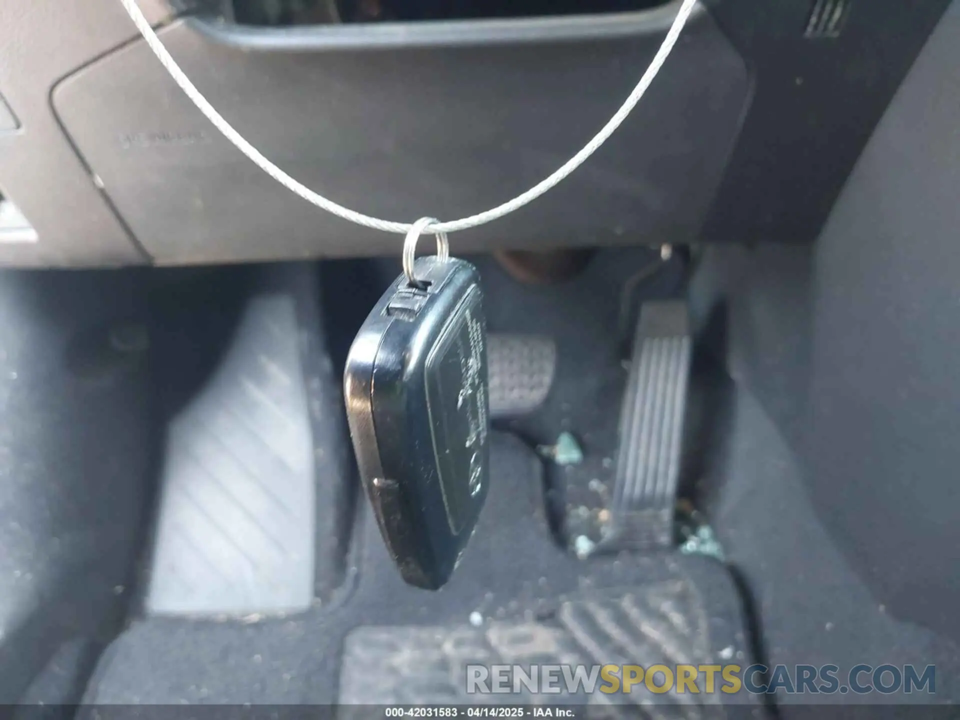 11 fotografías del automóvil dañado 5TDGZRAH7LS021300 TOYOTA HIGHLANDER 2020