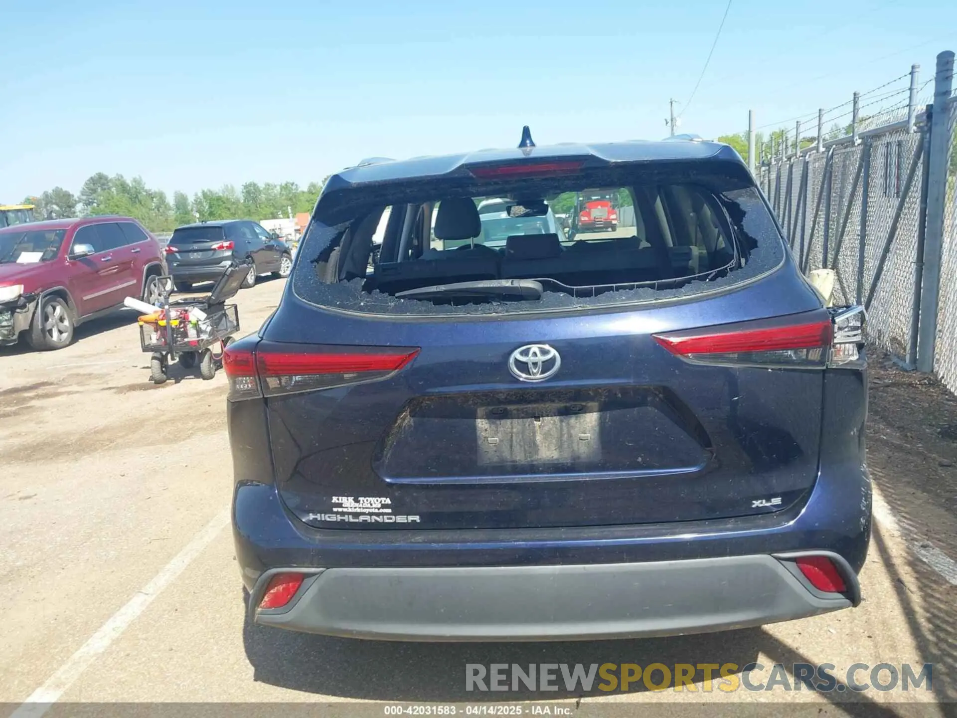 16 fotografías del automóvil dañado 5TDGZRAH7LS021300 TOYOTA HIGHLANDER 2020