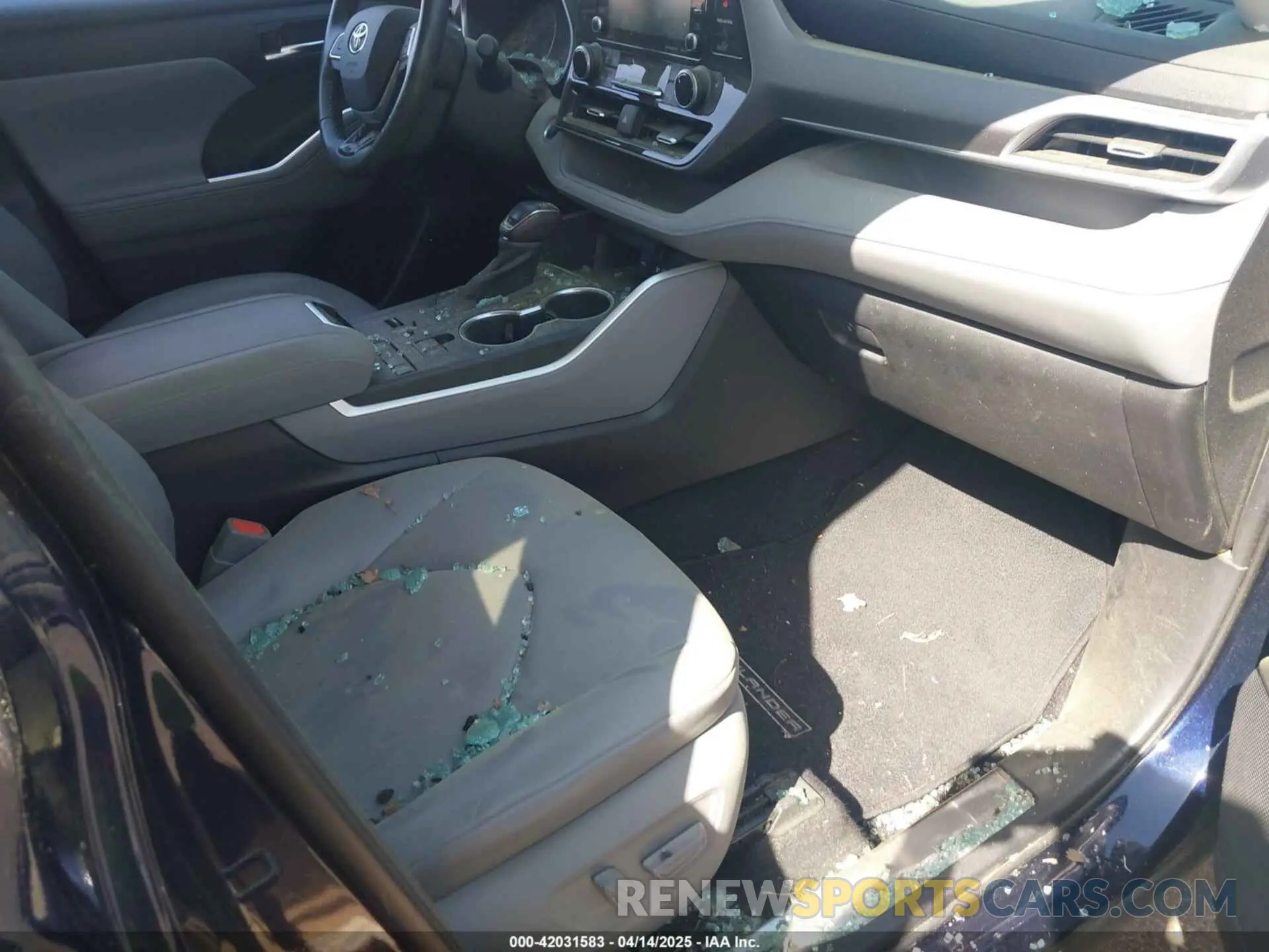 5 fotografías del automóvil dañado 5TDGZRAH7LS021300 TOYOTA HIGHLANDER 2020
