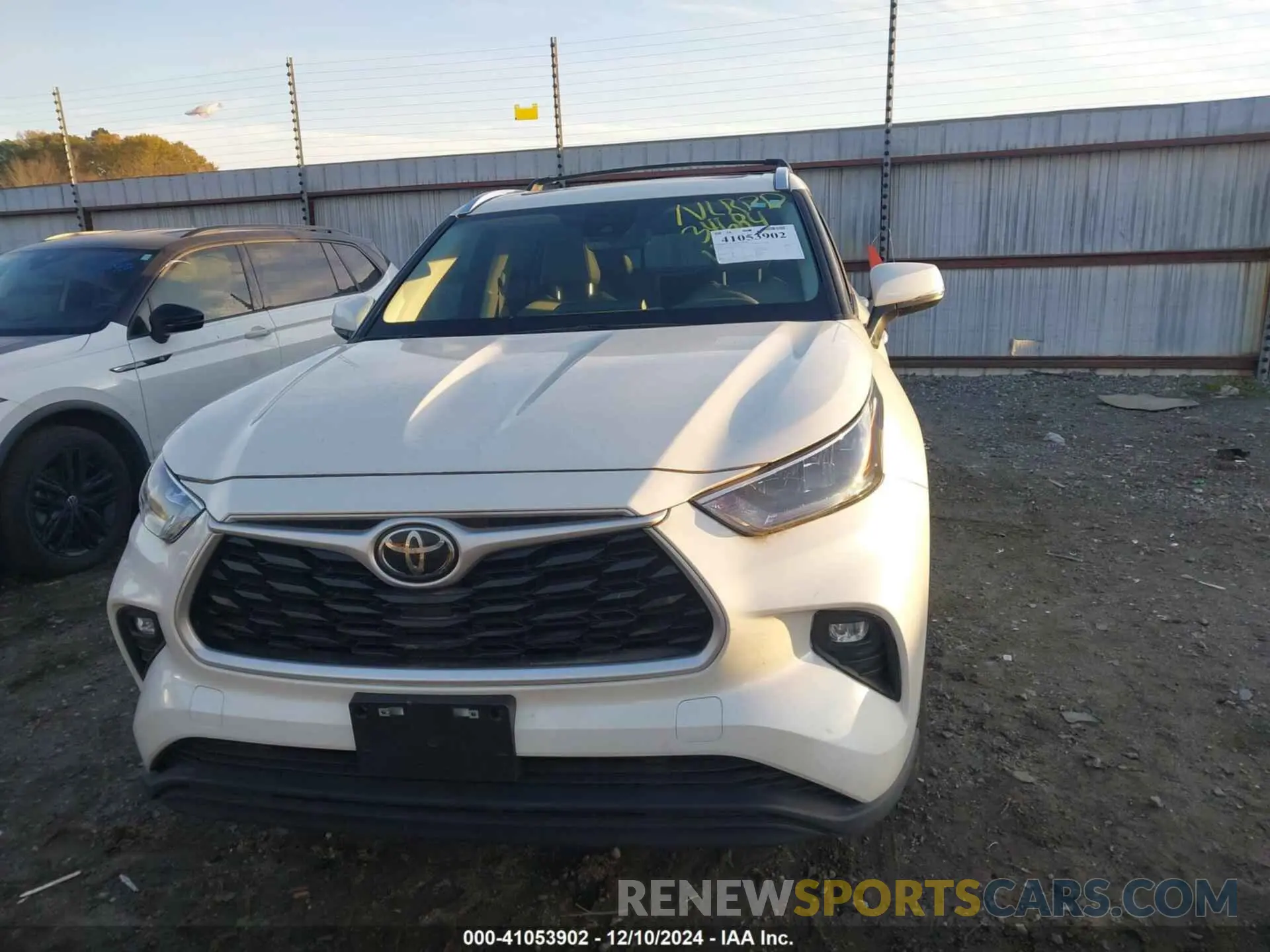 12 fotografías del automóvil dañado 5TDGZRAH8LS513253 TOYOTA HIGHLANDER 2020