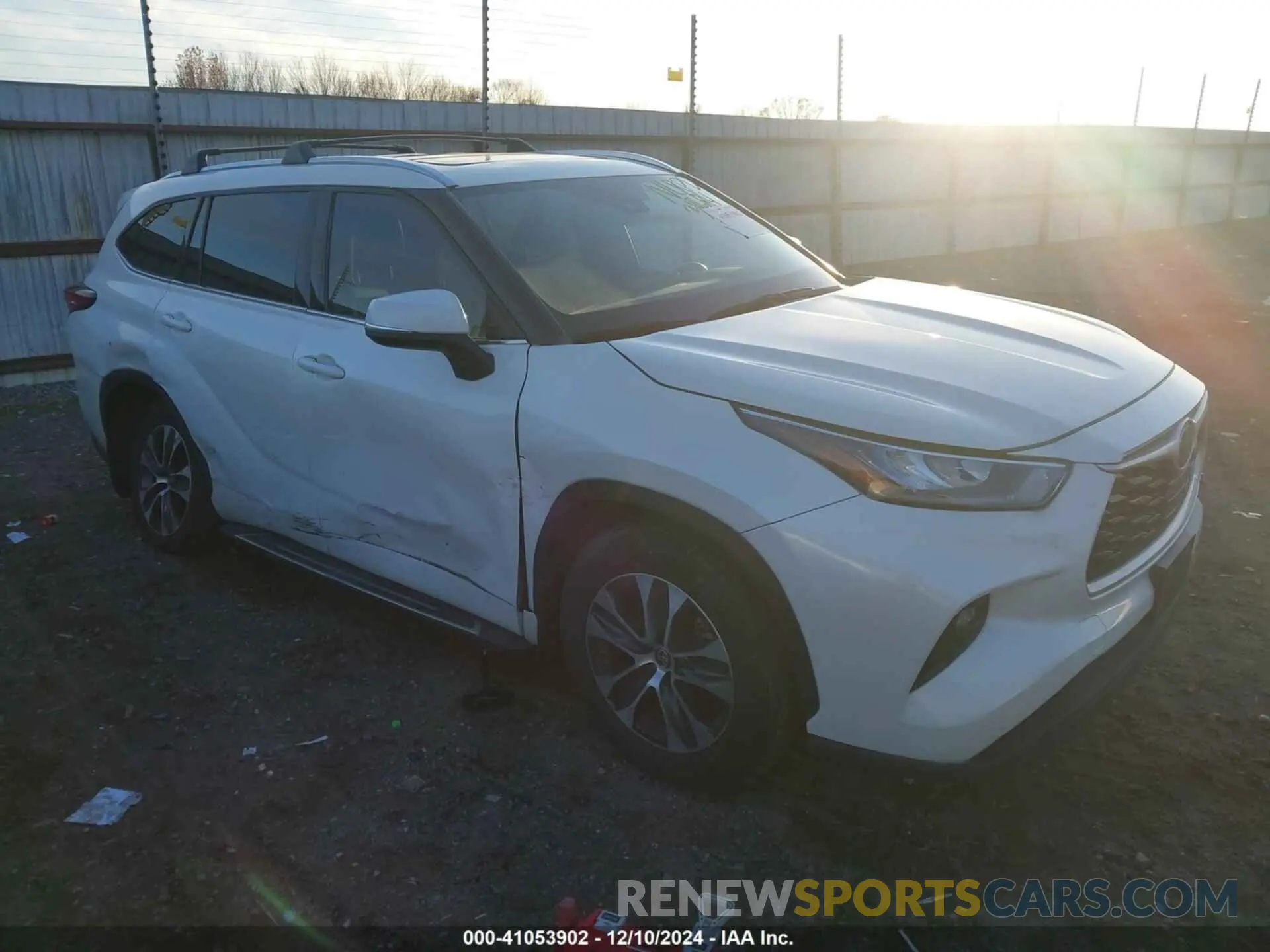 13 fotografías del automóvil dañado 5TDGZRAH8LS513253 TOYOTA HIGHLANDER 2020