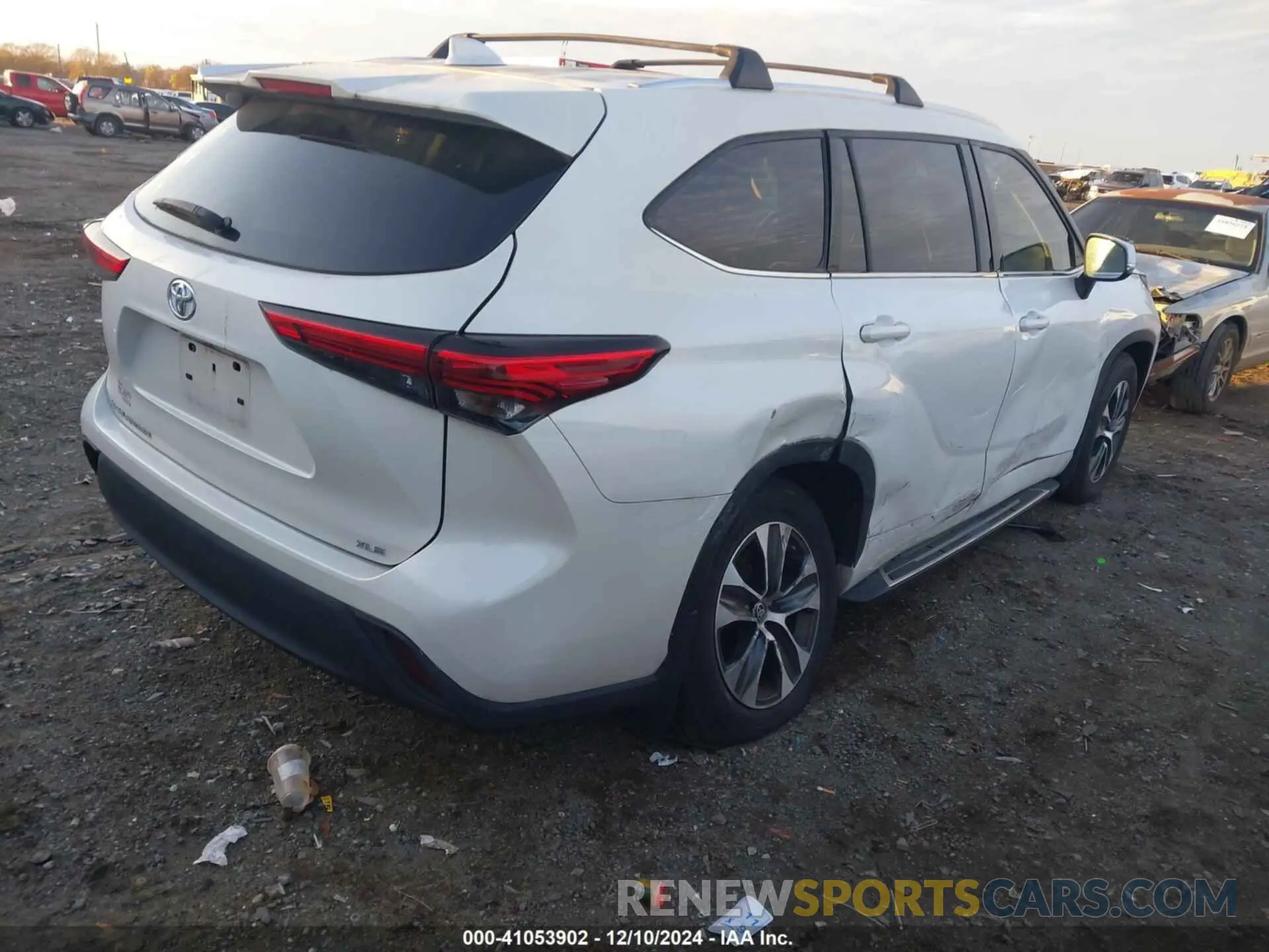 4 fotografías del automóvil dañado 5TDGZRAH8LS513253 TOYOTA HIGHLANDER 2020