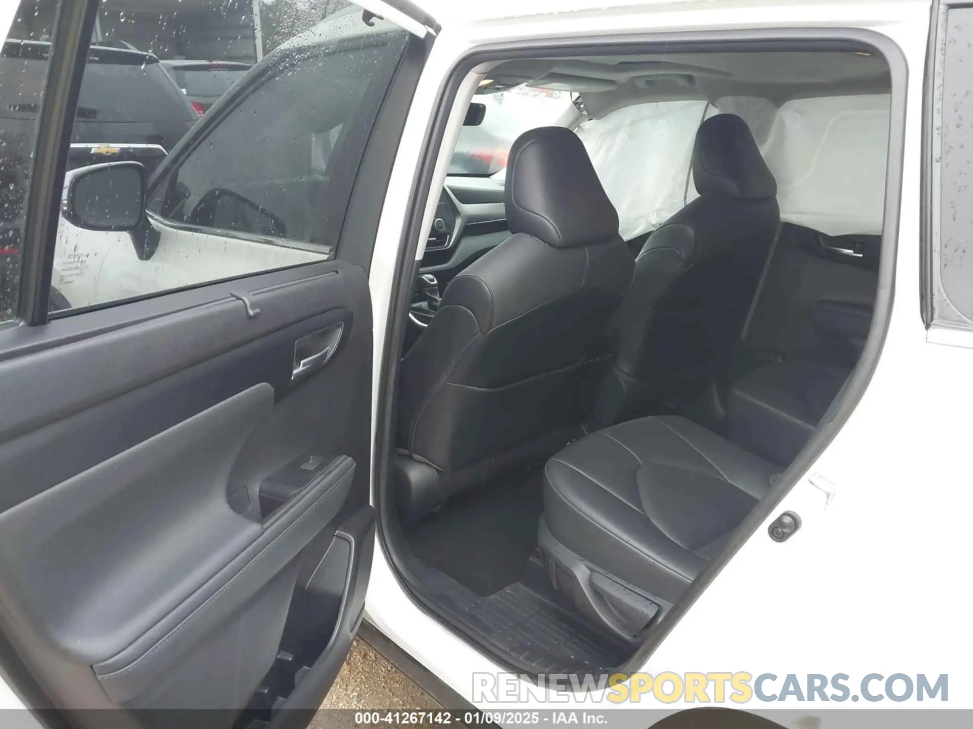 8 fotografías del automóvil dañado 5TDGZRAH9LS029592 TOYOTA HIGHLANDER 2020