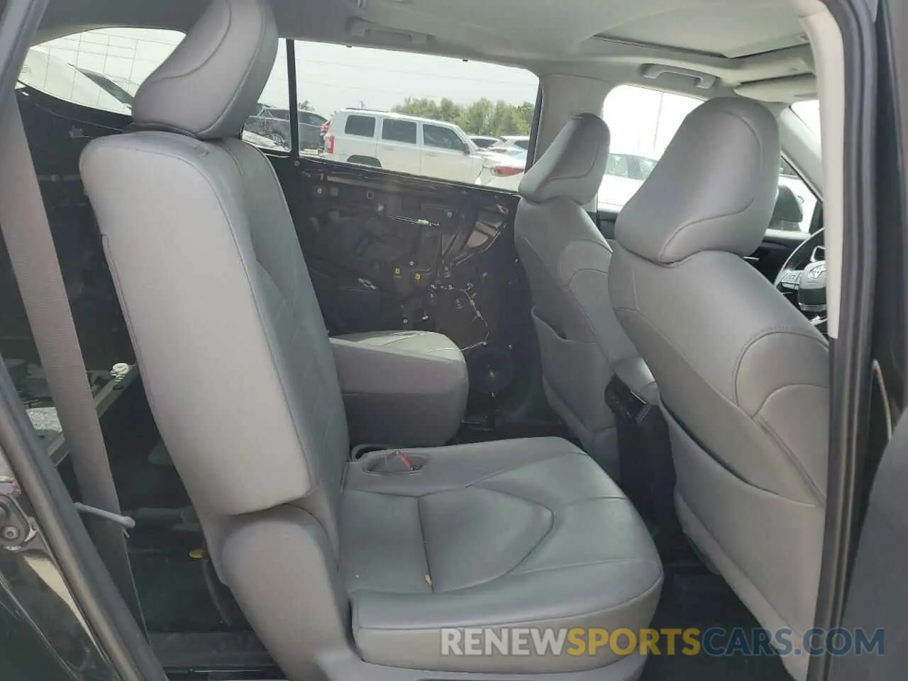 11 fotografías del automóvil dañado 5TDGZRAH9LS502911 TOYOTA HIGHLANDER 2020