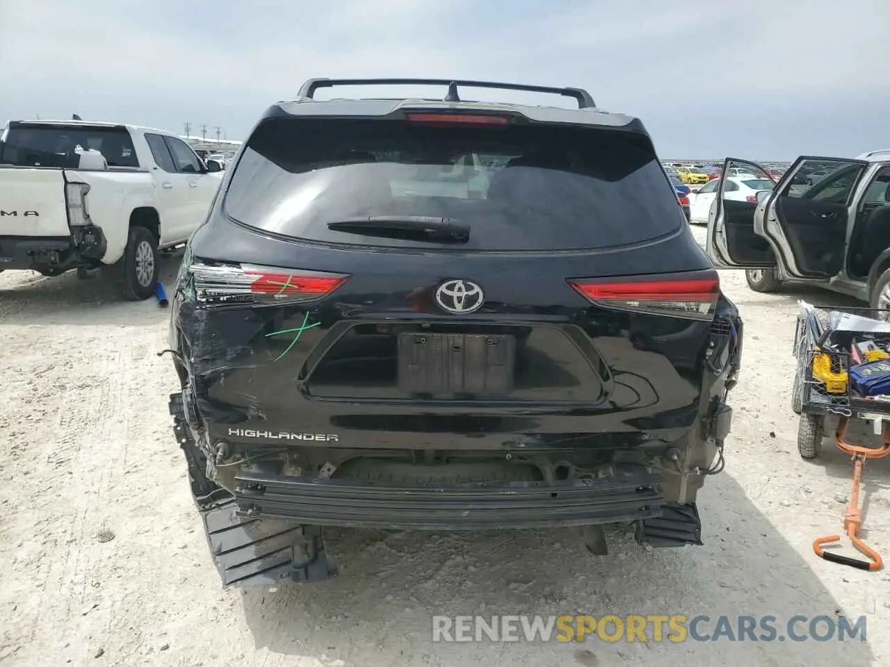 6 fotografías del automóvil dañado 5TDGZRAH9LS502911 TOYOTA HIGHLANDER 2020