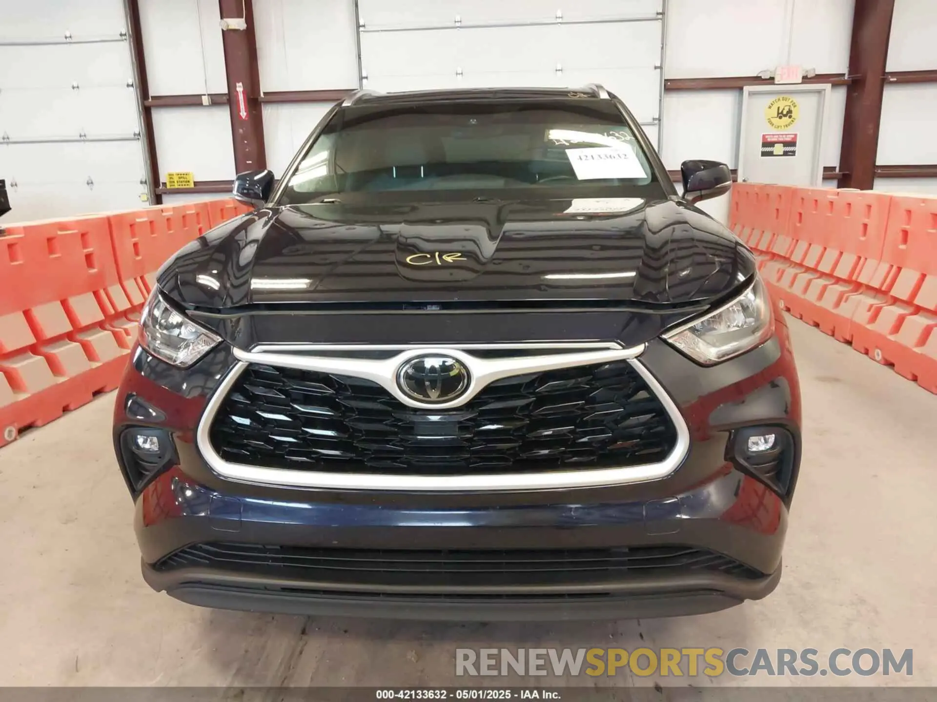 12 fotografías del automóvil dañado 5TDGZRBH0LS024229 TOYOTA HIGHLANDER 2020