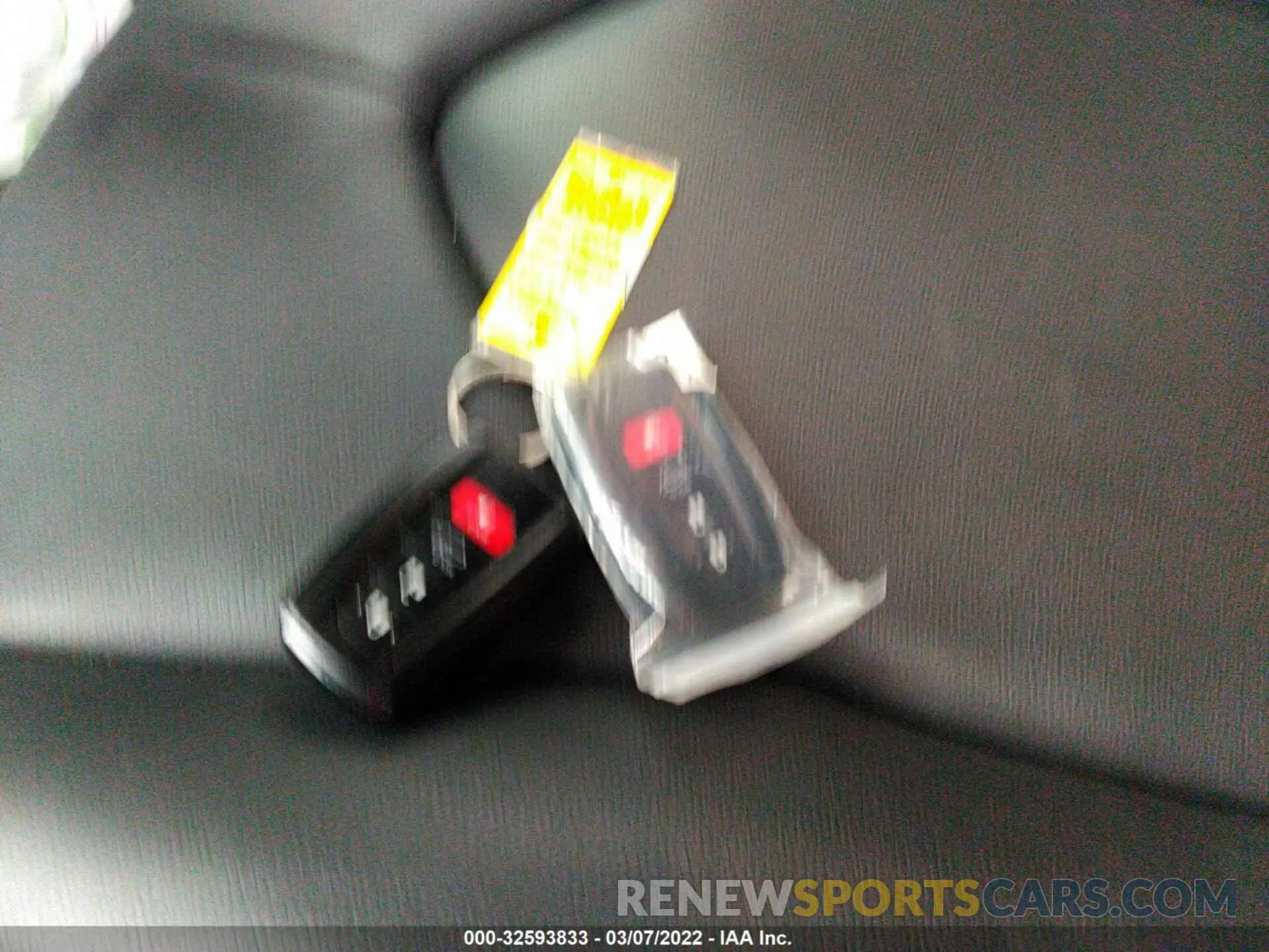 11 fotografías del automóvil dañado 5TDGZRBH0LS506523 TOYOTA HIGHLANDER 2020