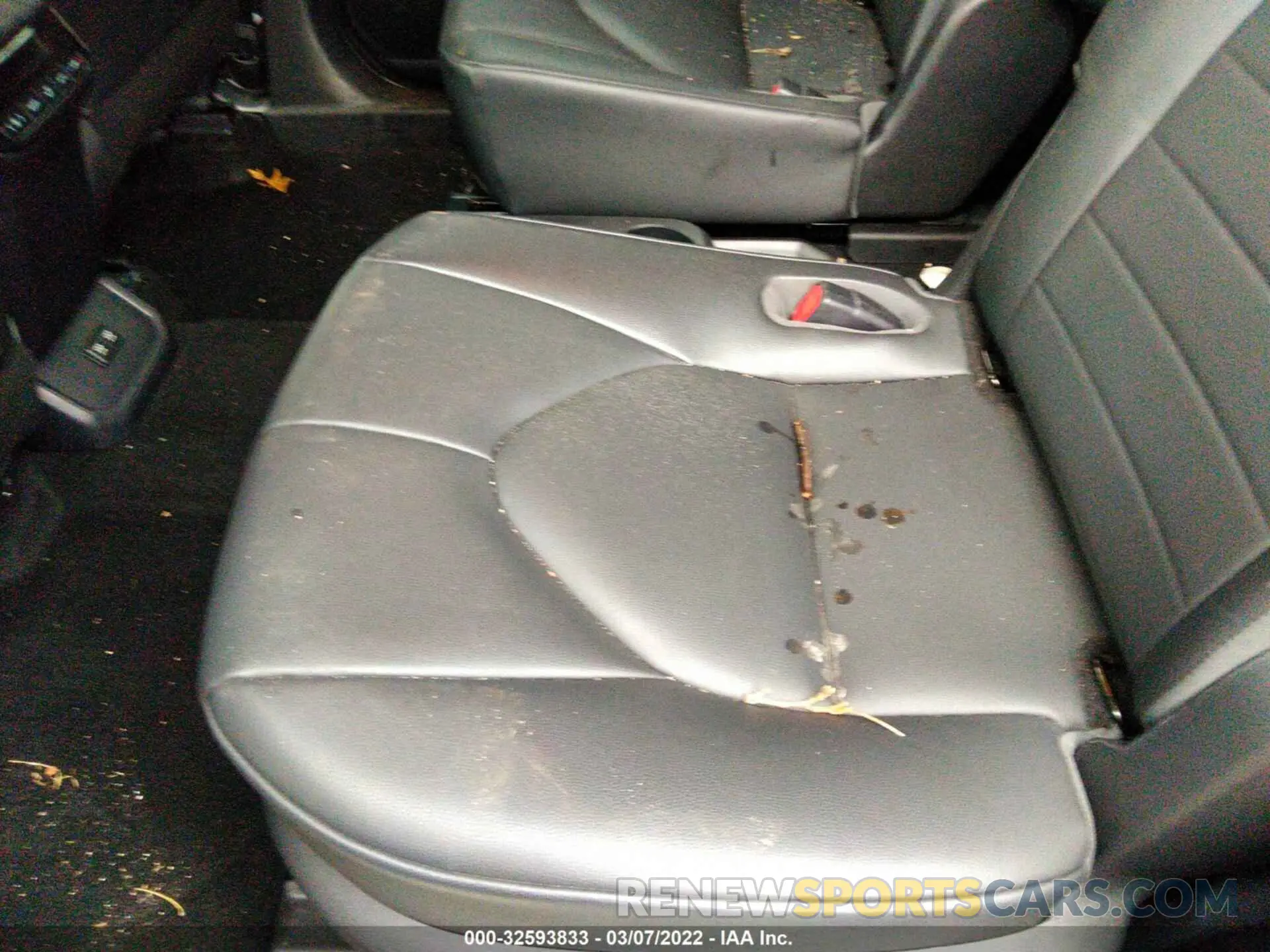 8 fotografías del automóvil dañado 5TDGZRBH0LS506523 TOYOTA HIGHLANDER 2020