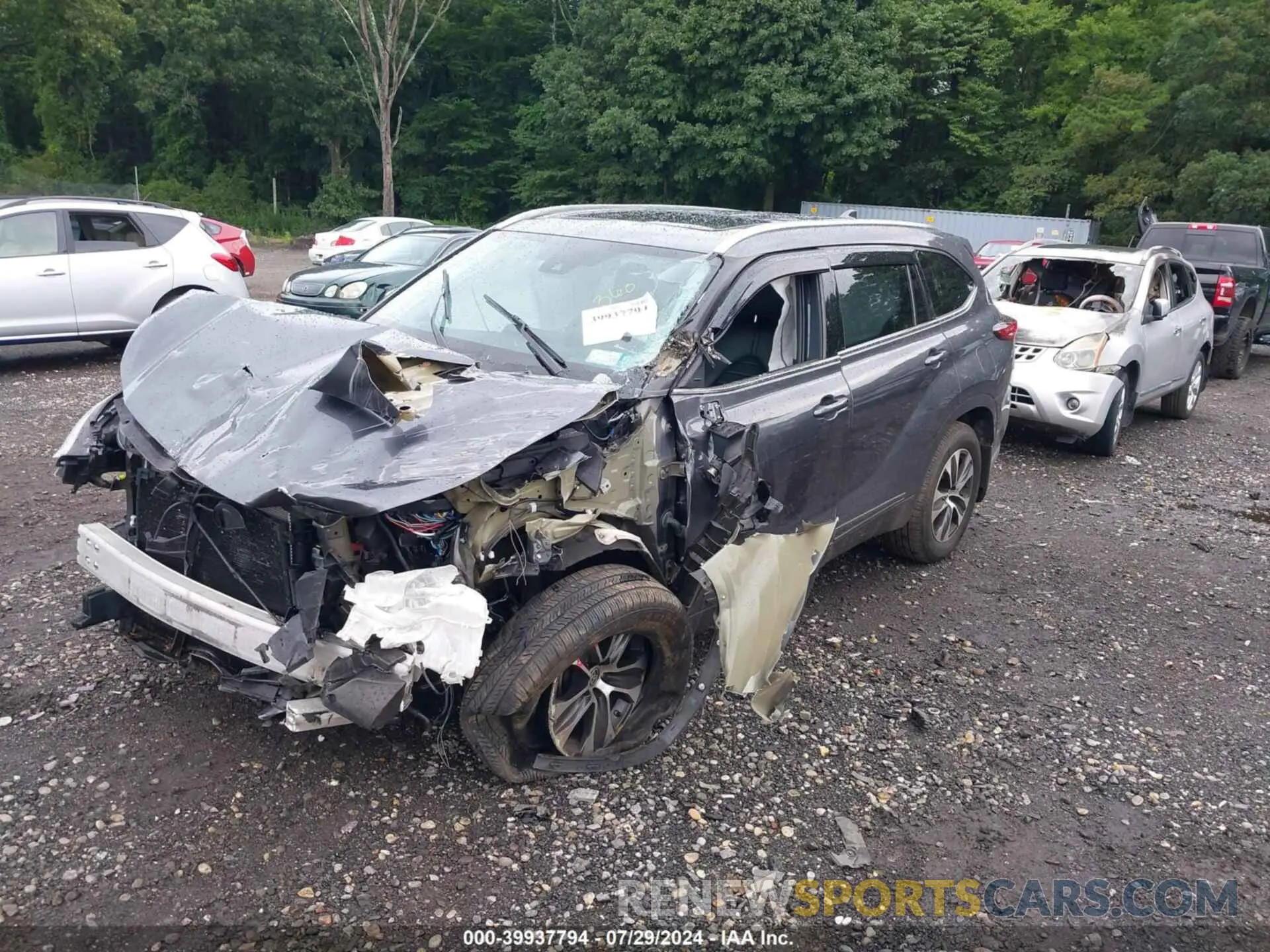 2 fotografías del automóvil dañado 5TDGZRBH1LS025860 TOYOTA HIGHLANDER 2020