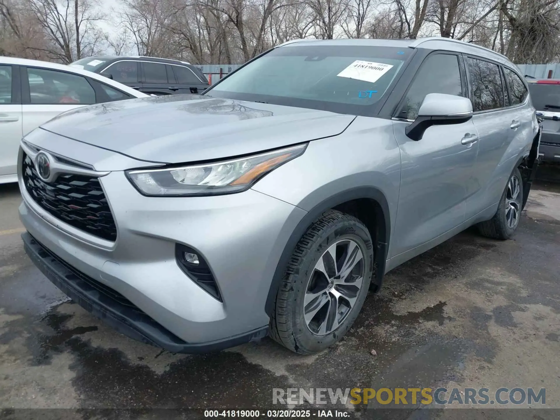2 fotografías del automóvil dañado 5TDGZRBH1LS502142 TOYOTA HIGHLANDER 2020