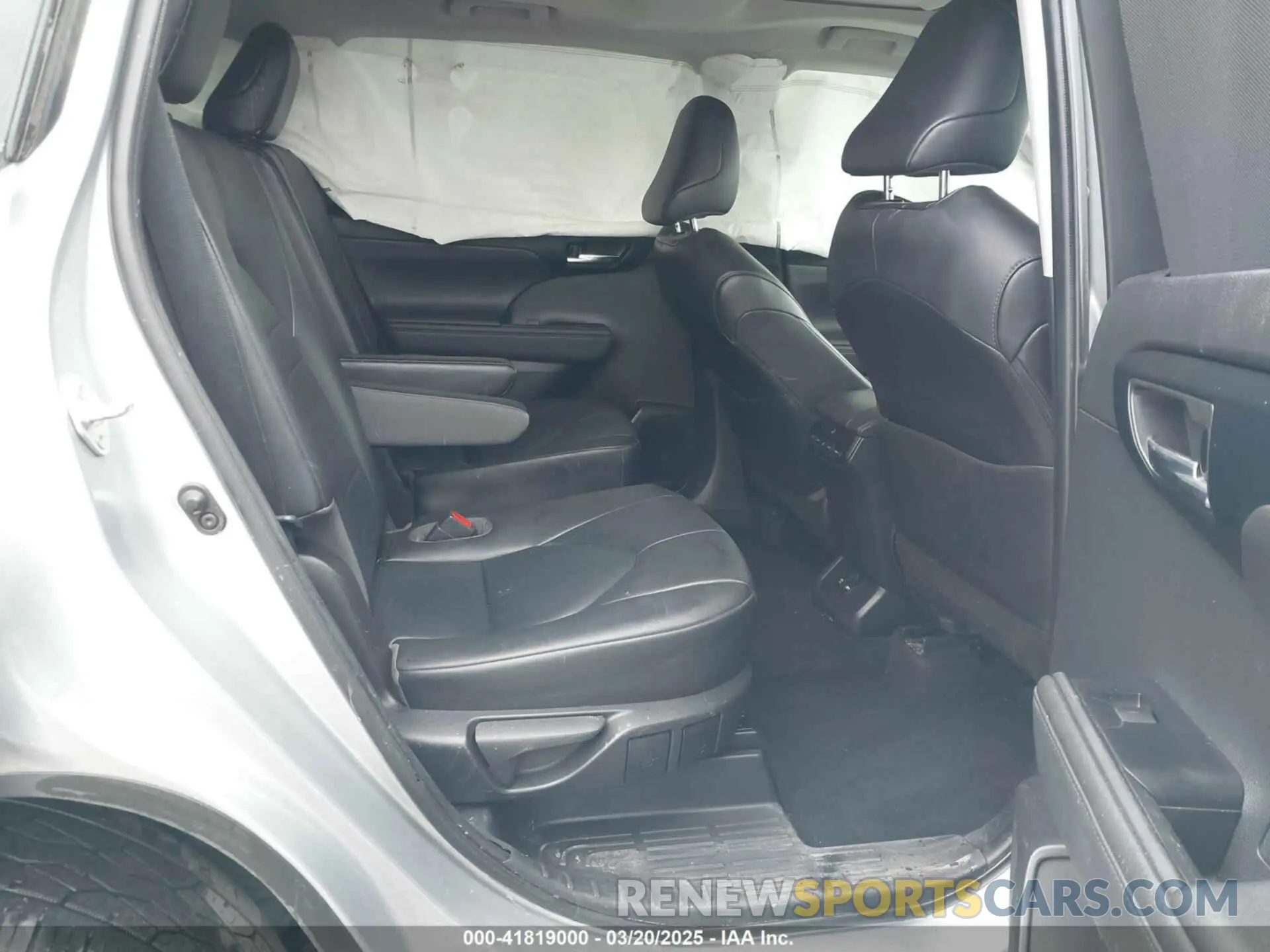 8 fotografías del automóvil dañado 5TDGZRBH1LS502142 TOYOTA HIGHLANDER 2020