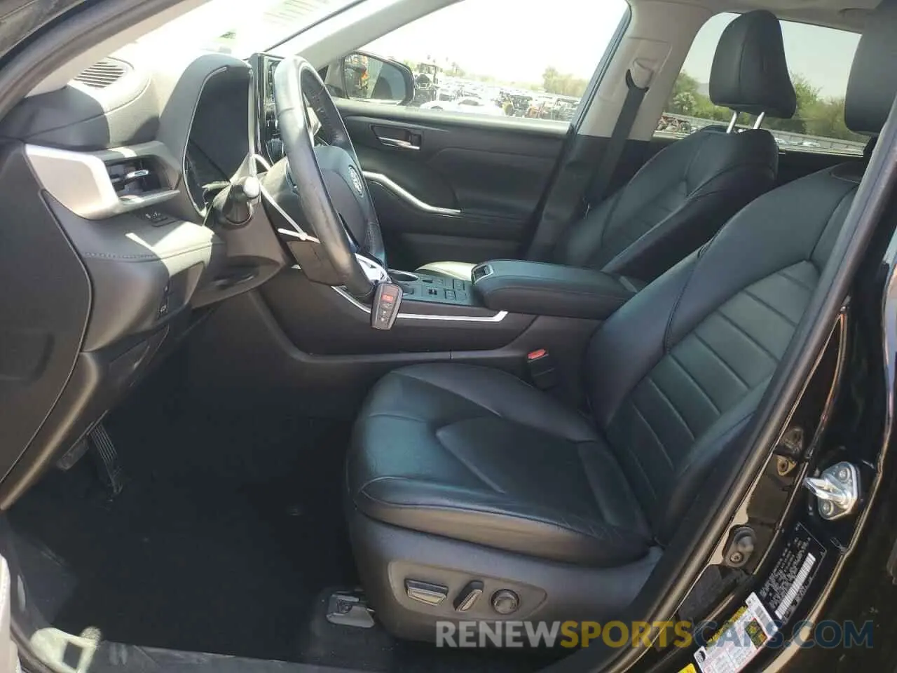 7 fotografías del automóvil dañado 5TDGZRBH1LS514145 TOYOTA HIGHLANDER 2020