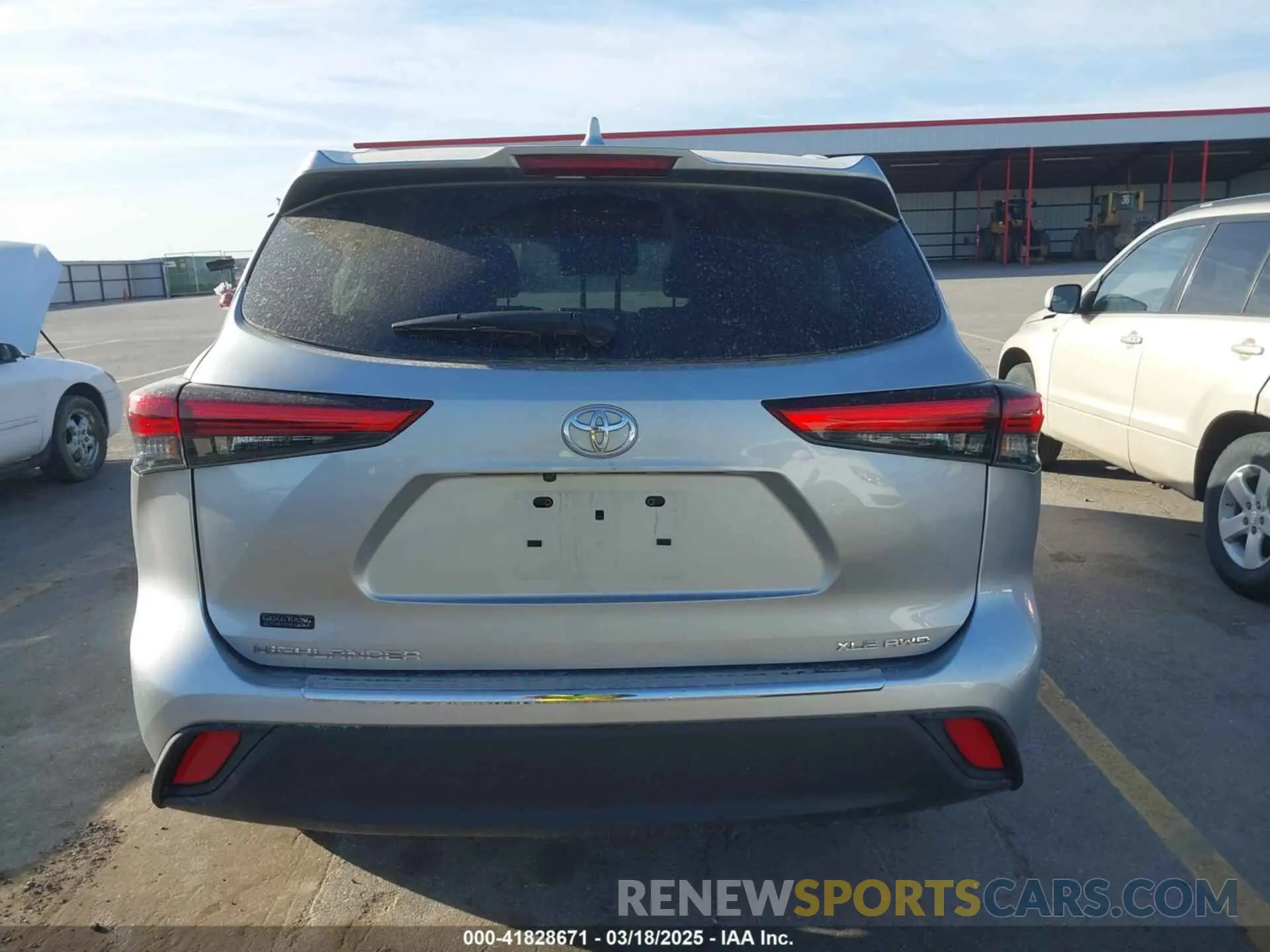 16 fotografías del automóvil dañado 5TDGZRBH1LS520642 TOYOTA HIGHLANDER 2020