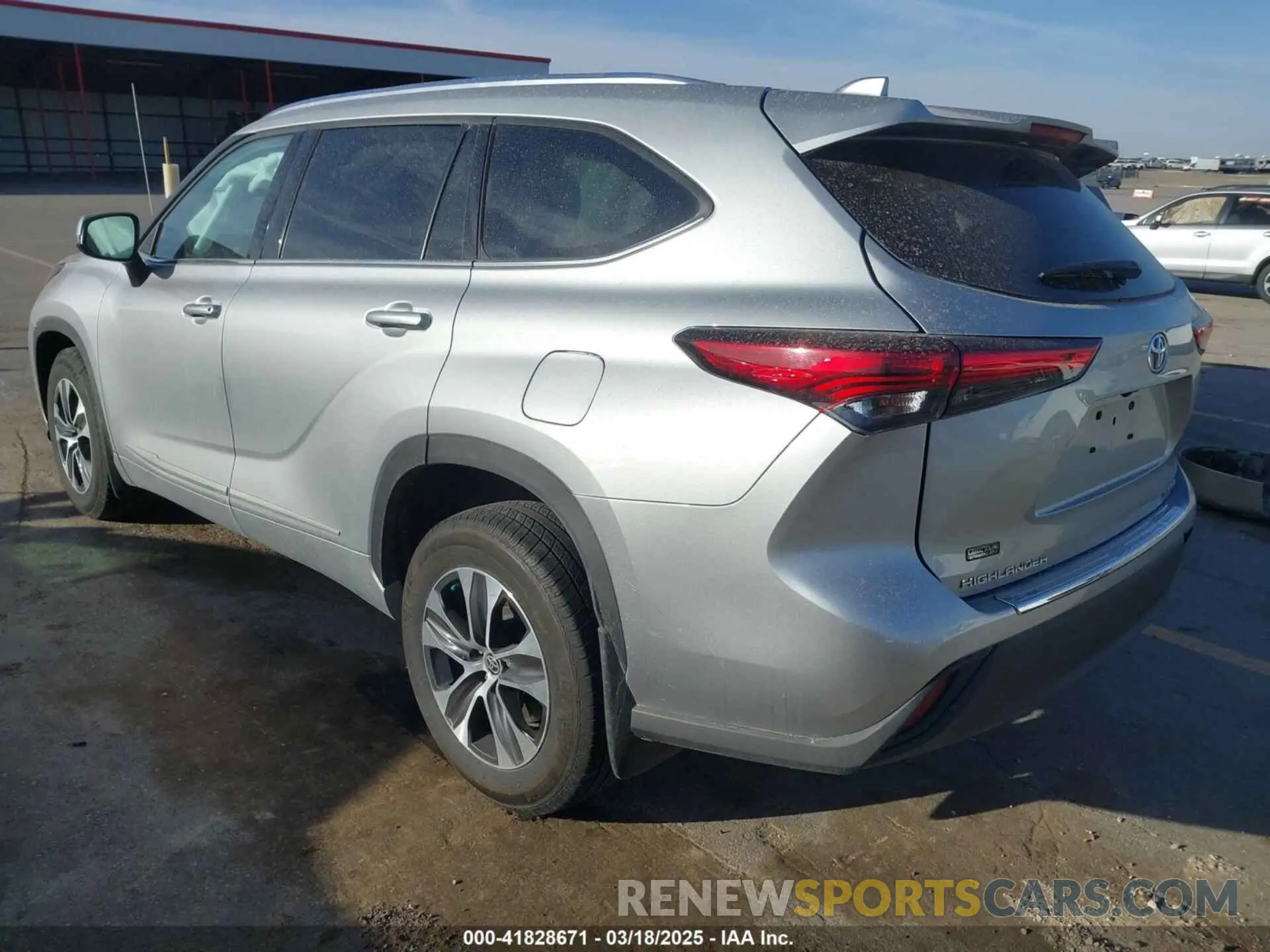3 fotografías del automóvil dañado 5TDGZRBH1LS520642 TOYOTA HIGHLANDER 2020