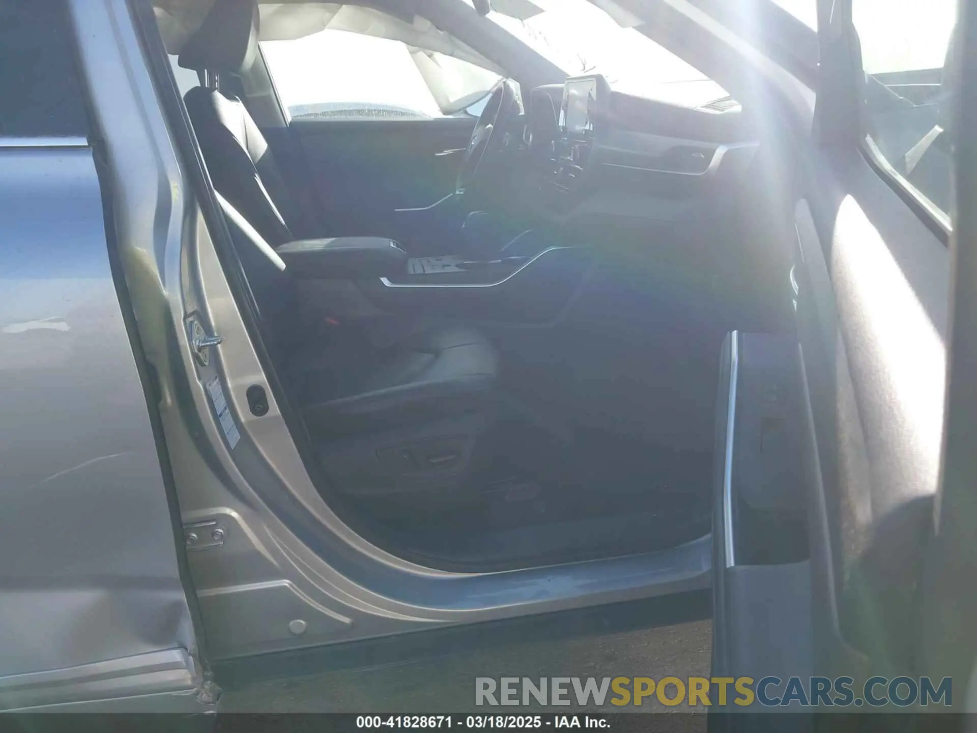 5 fotografías del automóvil dañado 5TDGZRBH1LS520642 TOYOTA HIGHLANDER 2020