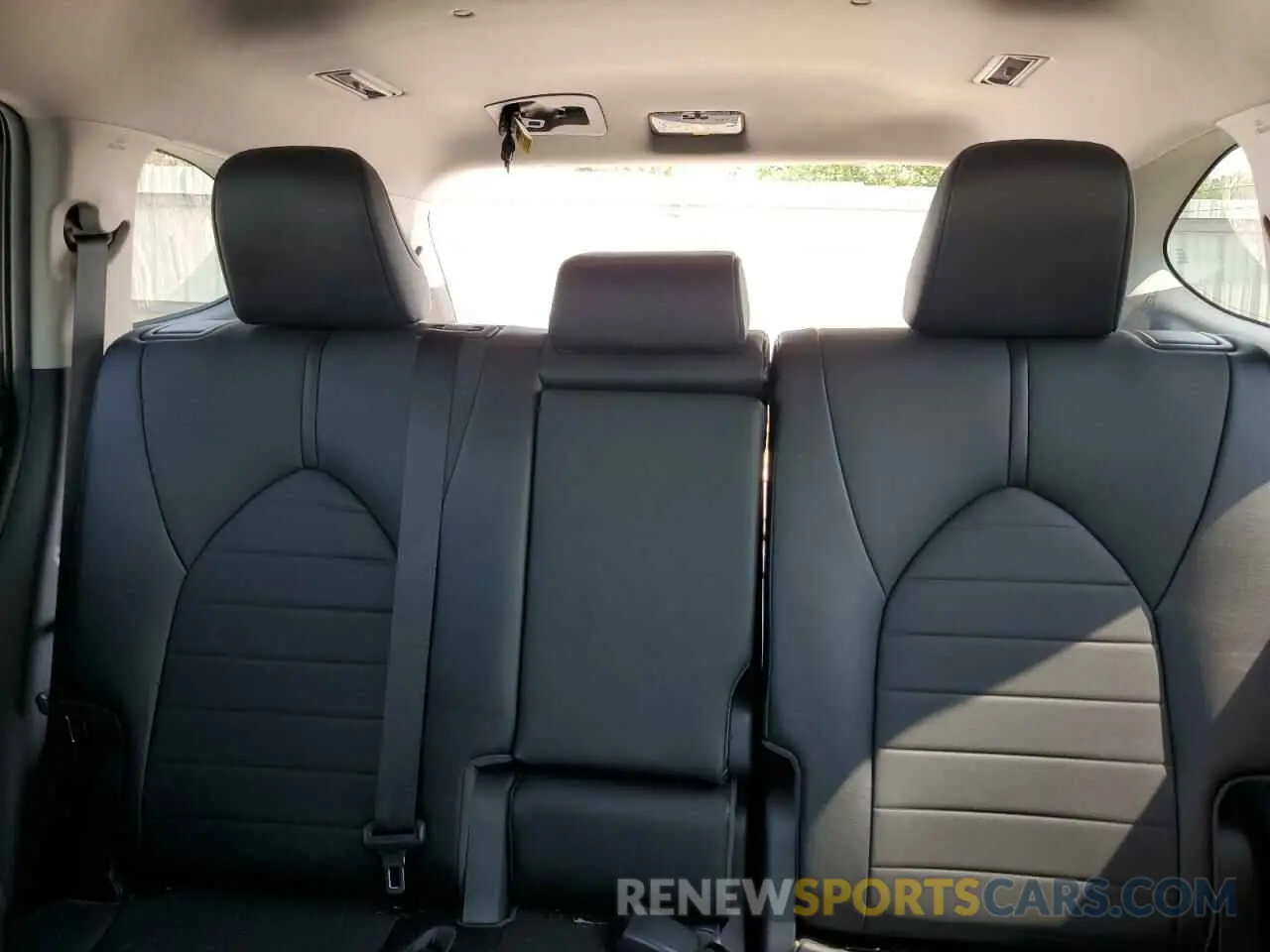10 fotografías del automóvil dañado 5TDGZRBH2LS004578 TOYOTA HIGHLANDER 2020