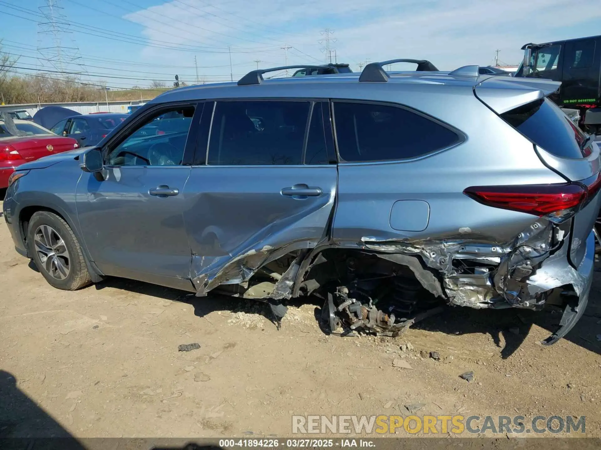14 fotografías del automóvil dañado 5TDGZRBH2LS021333 TOYOTA HIGHLANDER 2020