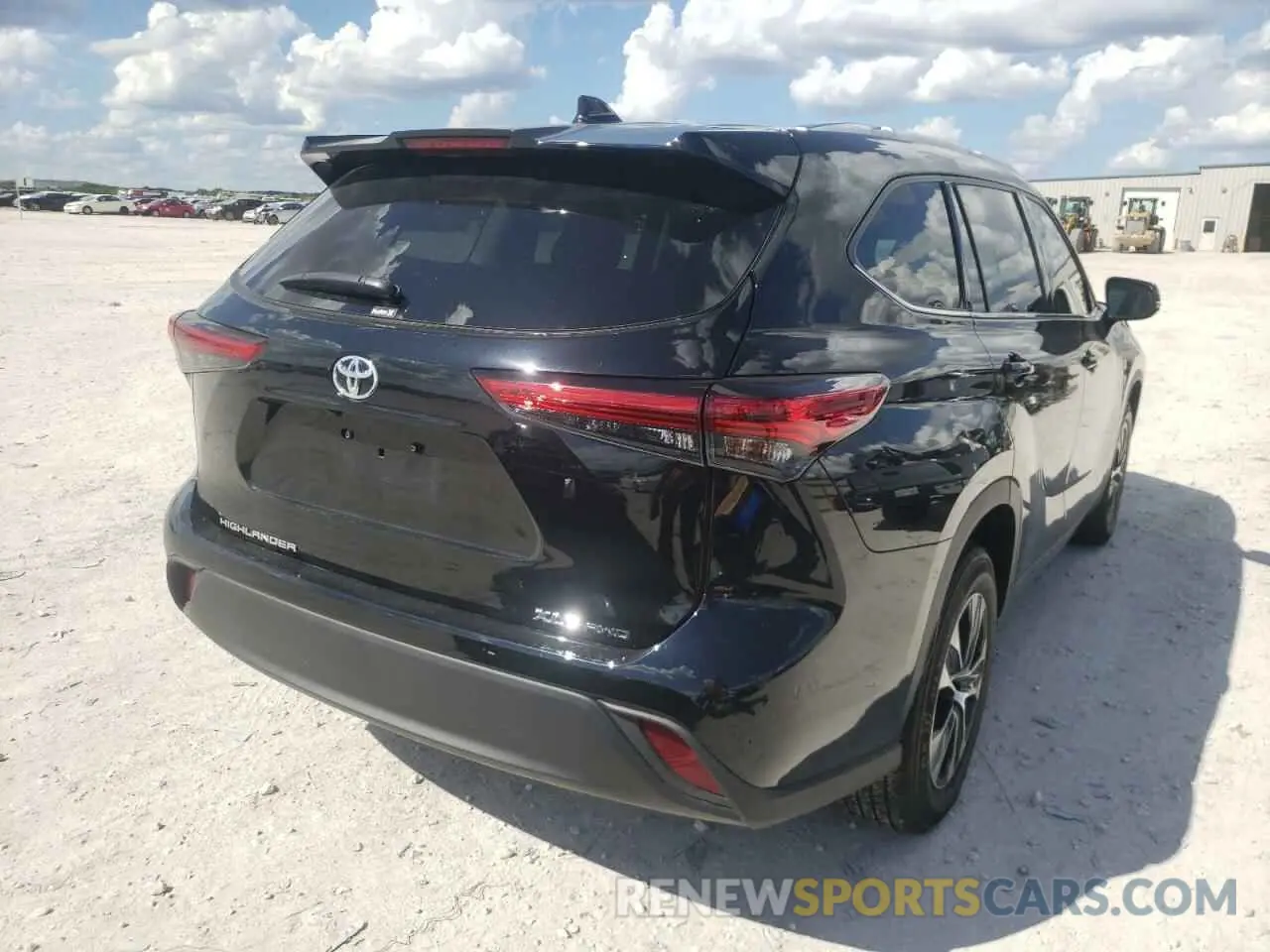 4 fotografías del automóvil dañado 5TDGZRBH2LS511464 TOYOTA HIGHLANDER 2020