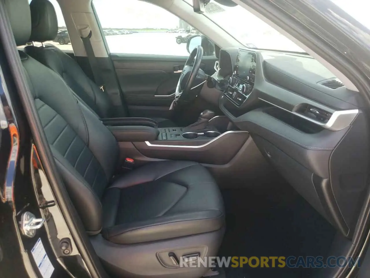 5 fotografías del automóvil dañado 5TDGZRBH2LS511464 TOYOTA HIGHLANDER 2020