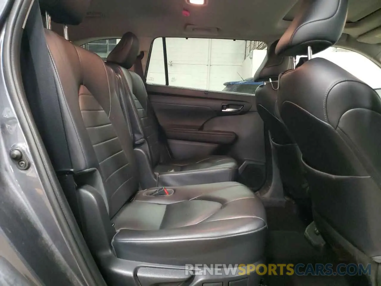 11 fotografías del automóvil dañado 5TDGZRBH3LS017789 TOYOTA HIGHLANDER 2020