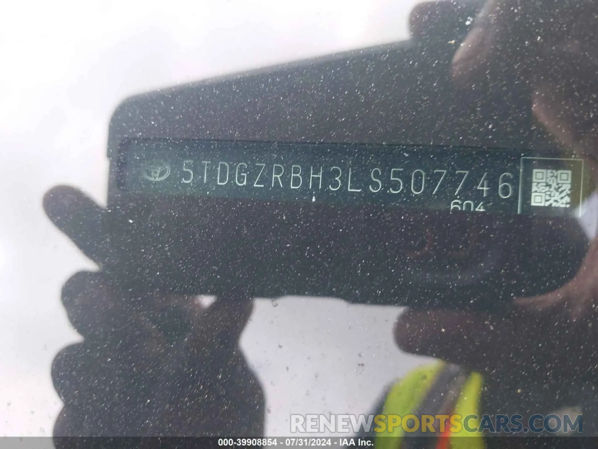 17 fotografías del automóvil dañado 5TDGZRBH3LS507746 TOYOTA HIGHLANDER 2020