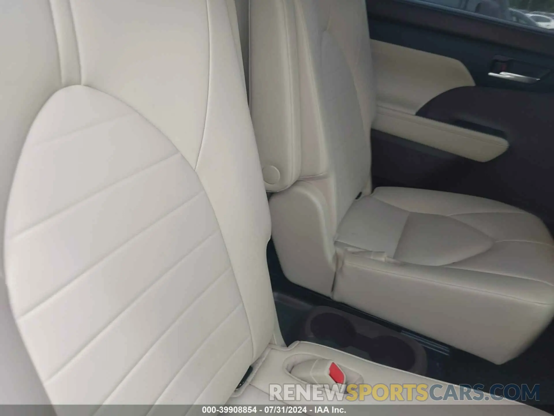 8 fotografías del automóvil dañado 5TDGZRBH3LS507746 TOYOTA HIGHLANDER 2020