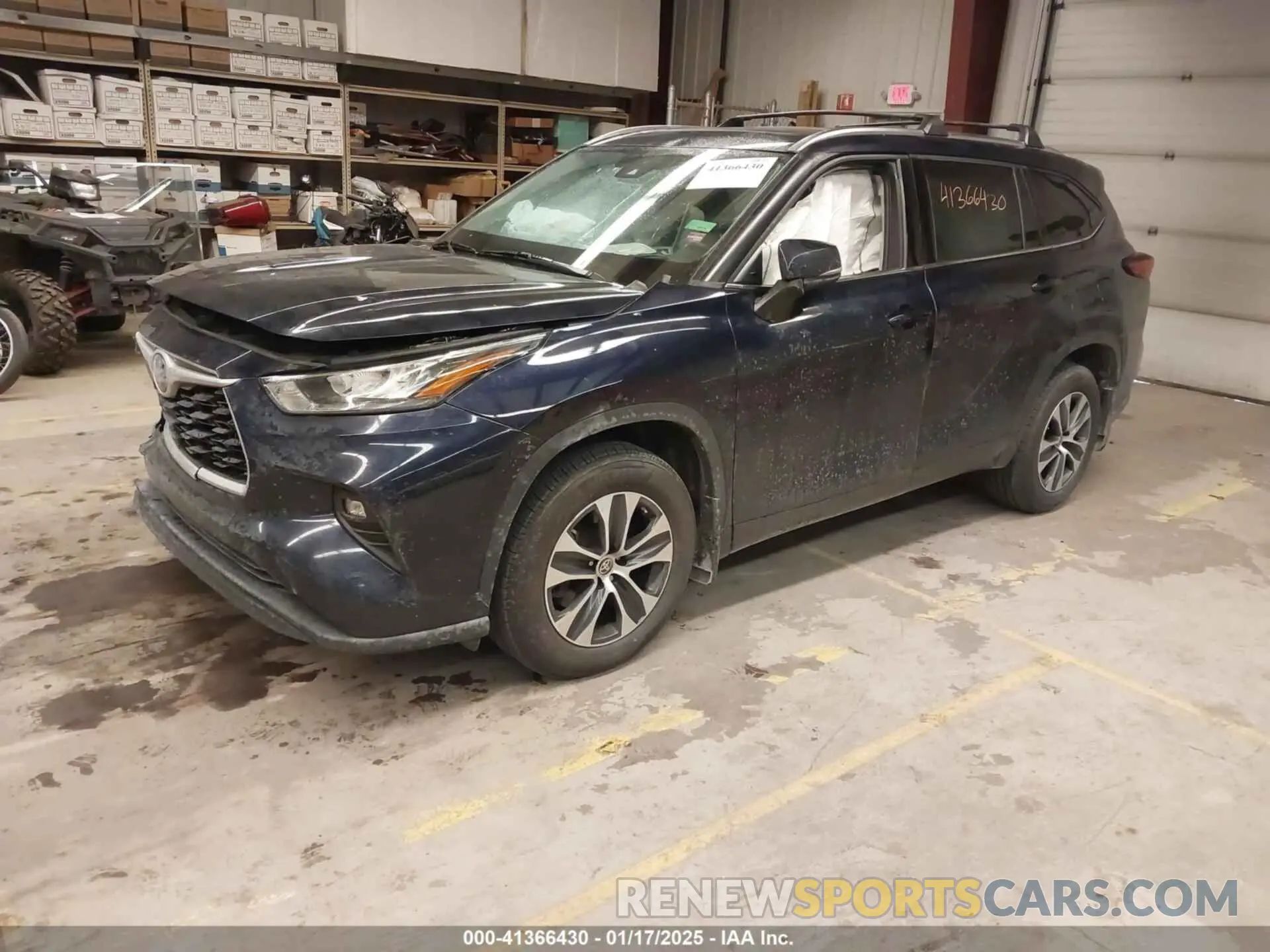 2 fotografías del automóvil dañado 5TDGZRBH3LS519783 TOYOTA HIGHLANDER 2020