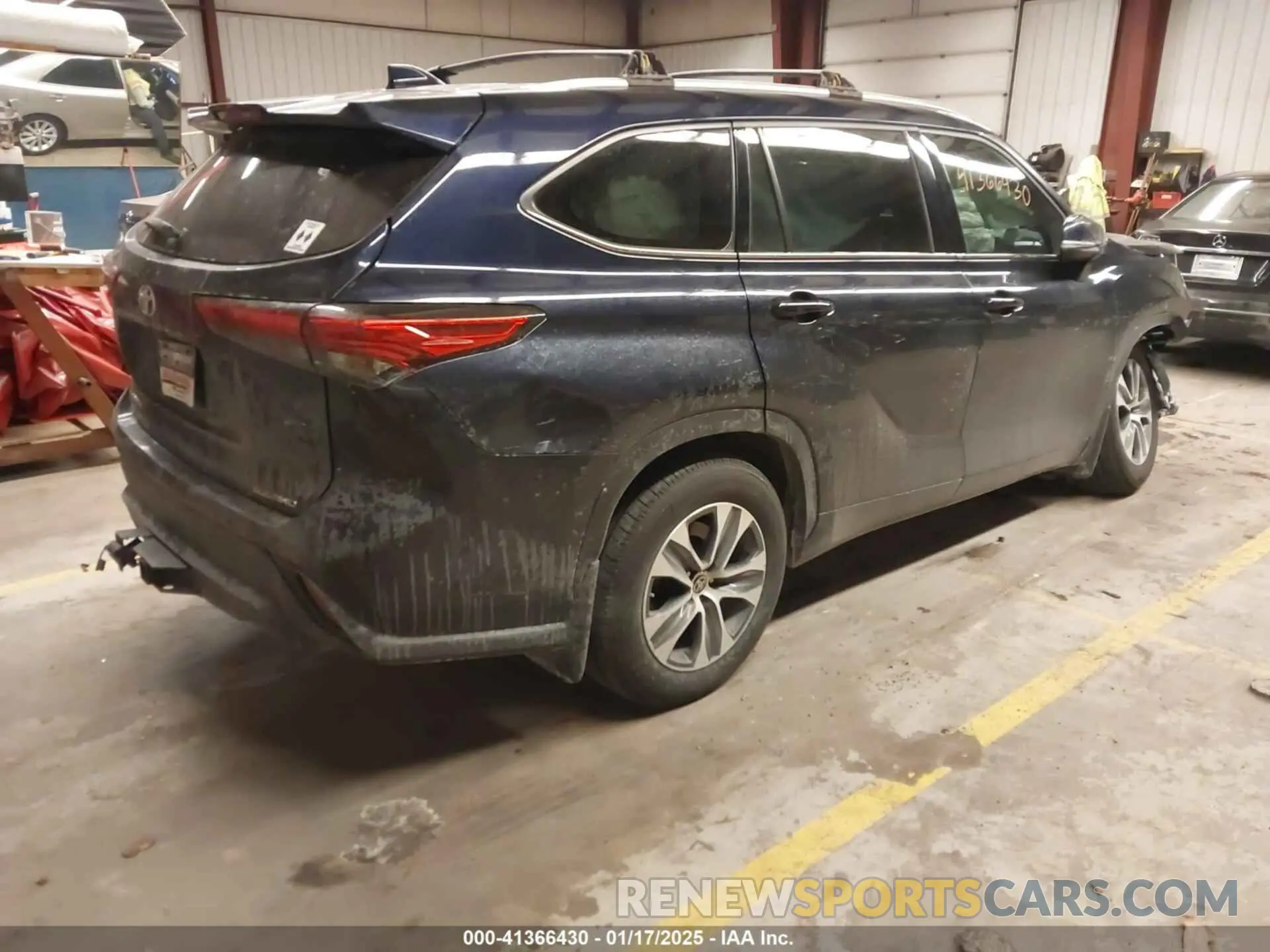 4 fotografías del automóvil dañado 5TDGZRBH3LS519783 TOYOTA HIGHLANDER 2020